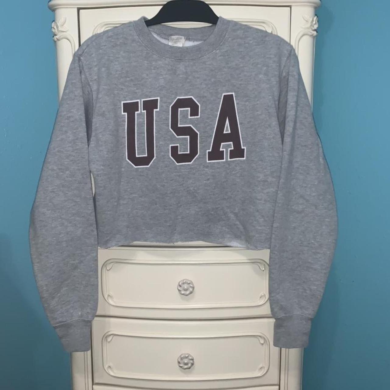 Brandy Melville USA crop sweatshirt • Fits xs-s • - Depop