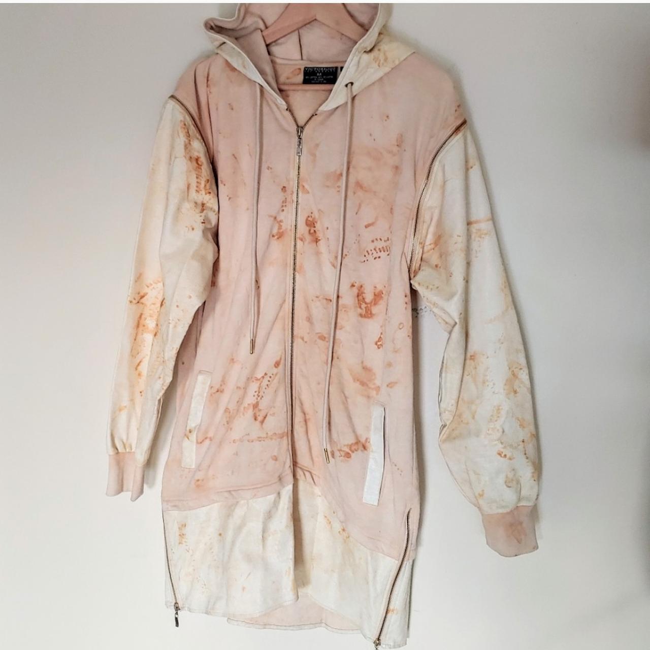 Victorious Los Angeles beige and cream Depop