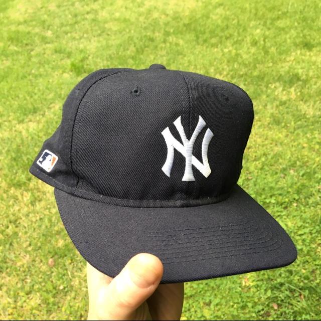 Vintage 90s NY New York Yankees MLB Baseball 3/4 - Depop