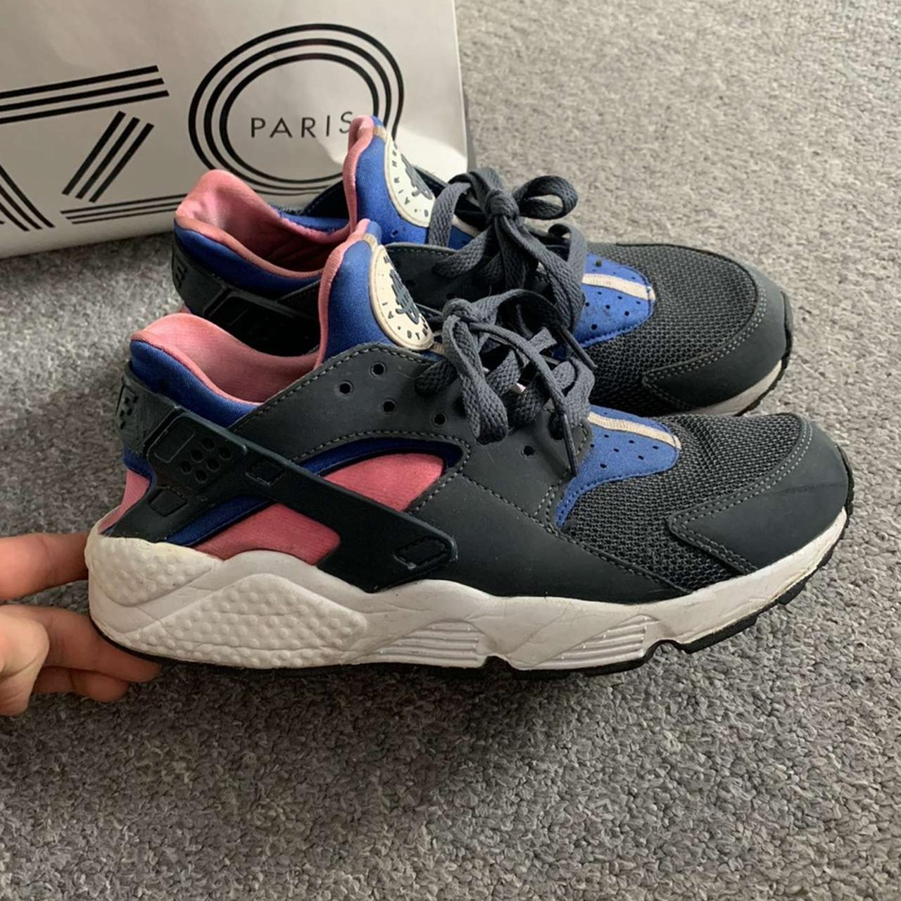 Black blue on sale and pink huaraches