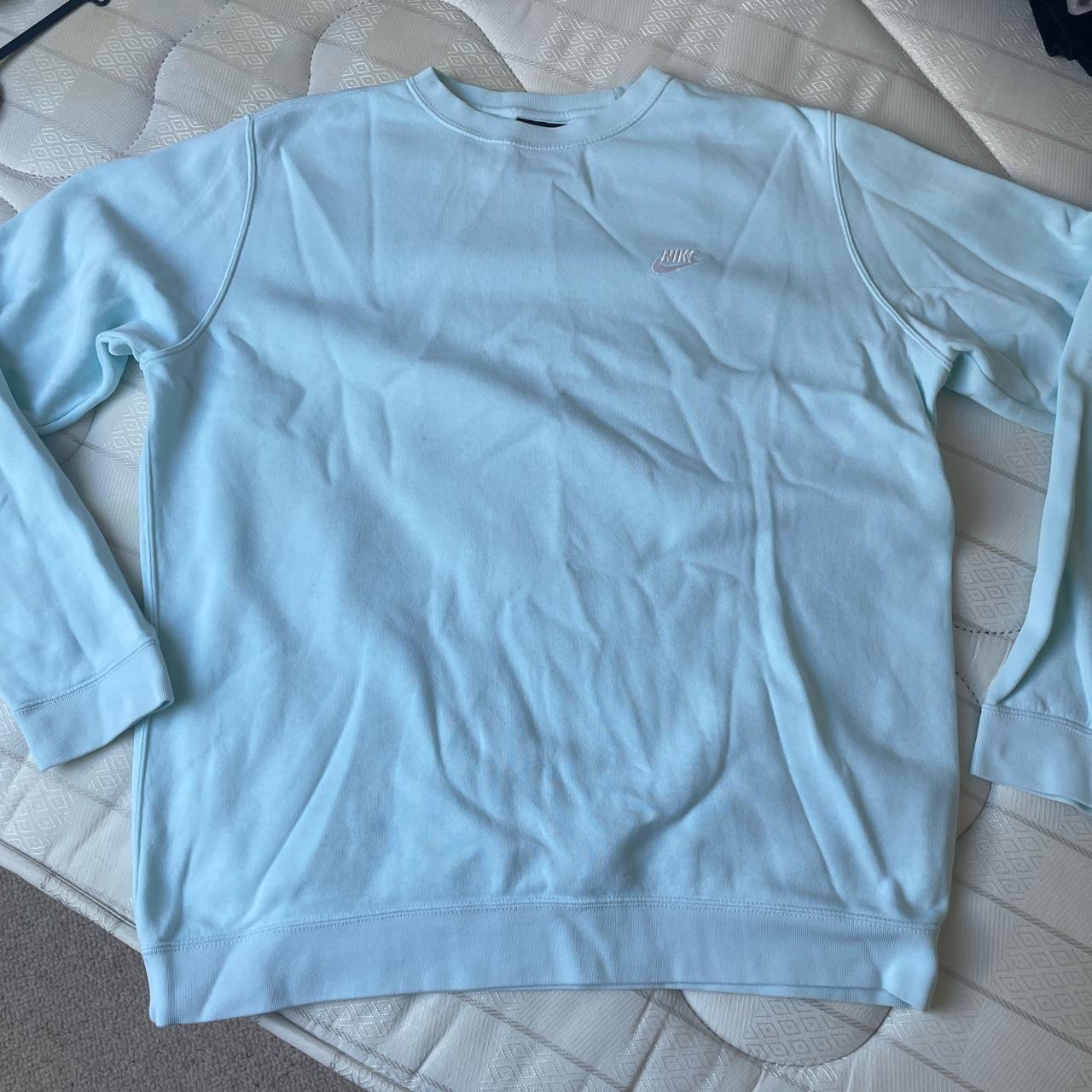 light blue nike sweatshirt mens