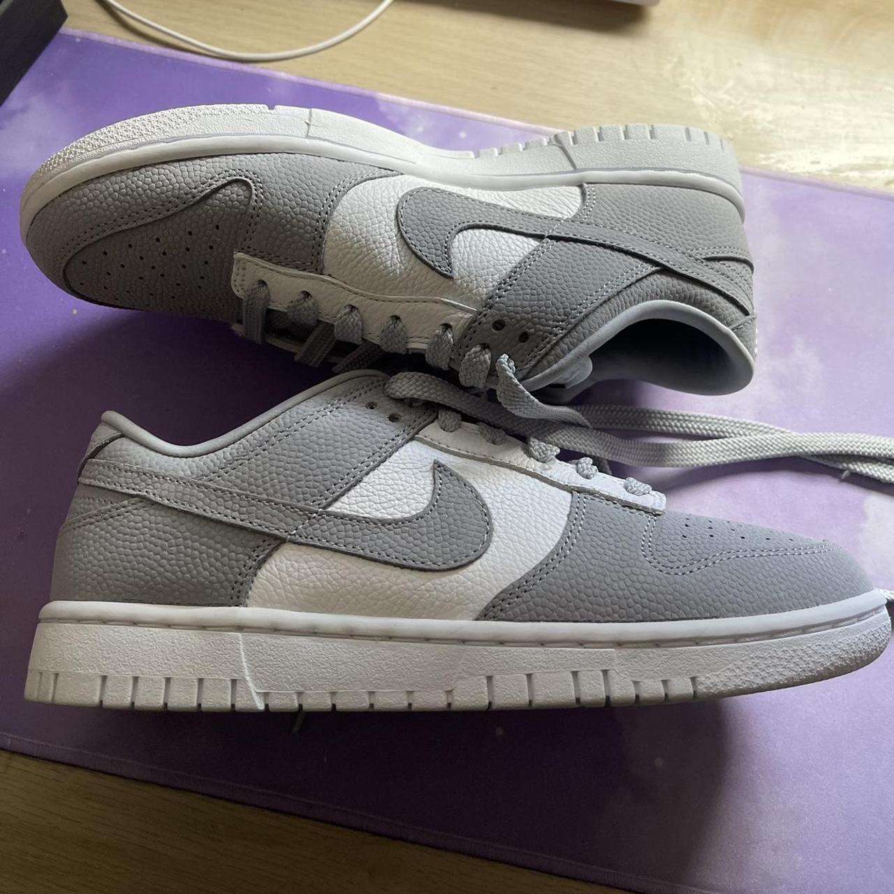 Nike Women's Grey and White Trainers Depop