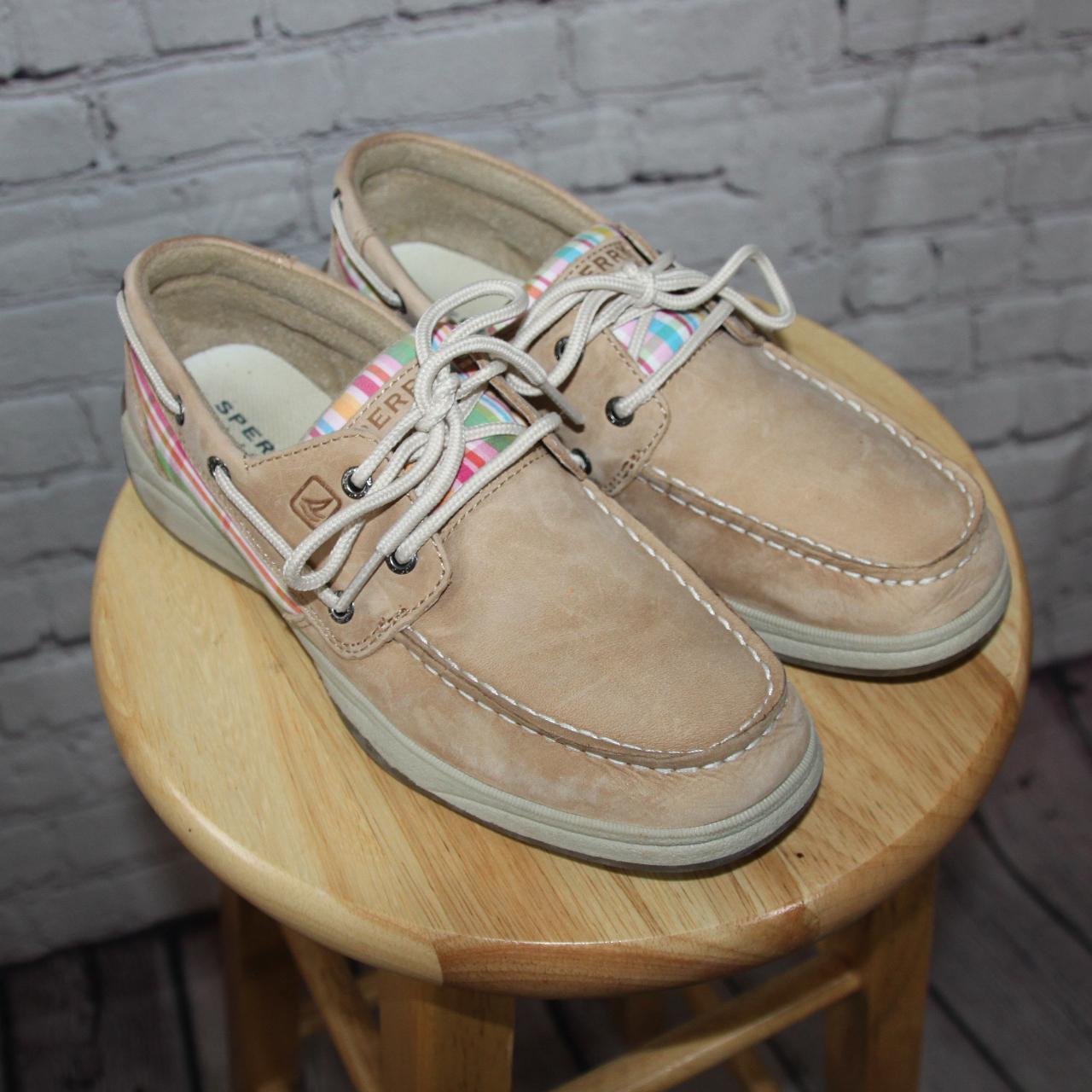 sperry pink loafers