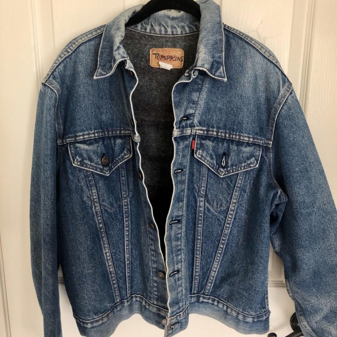 VINTAGE LEVI’S DENIM JACKET Double lined medium... - Depop