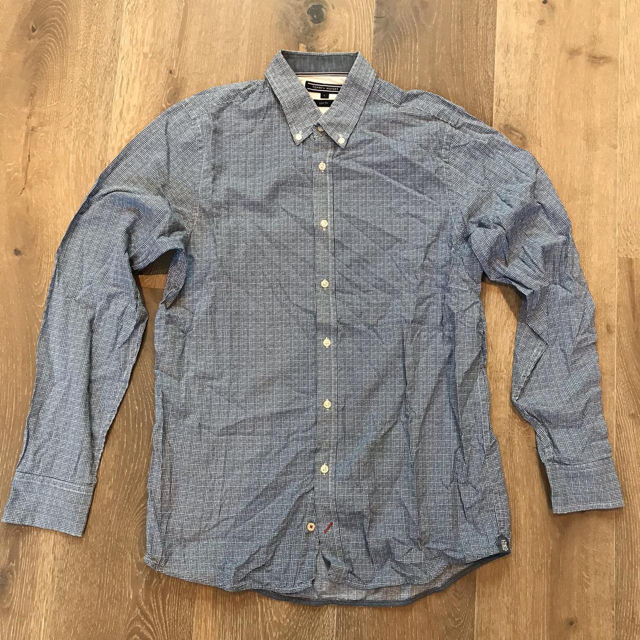 tie for light blue checkered shirt