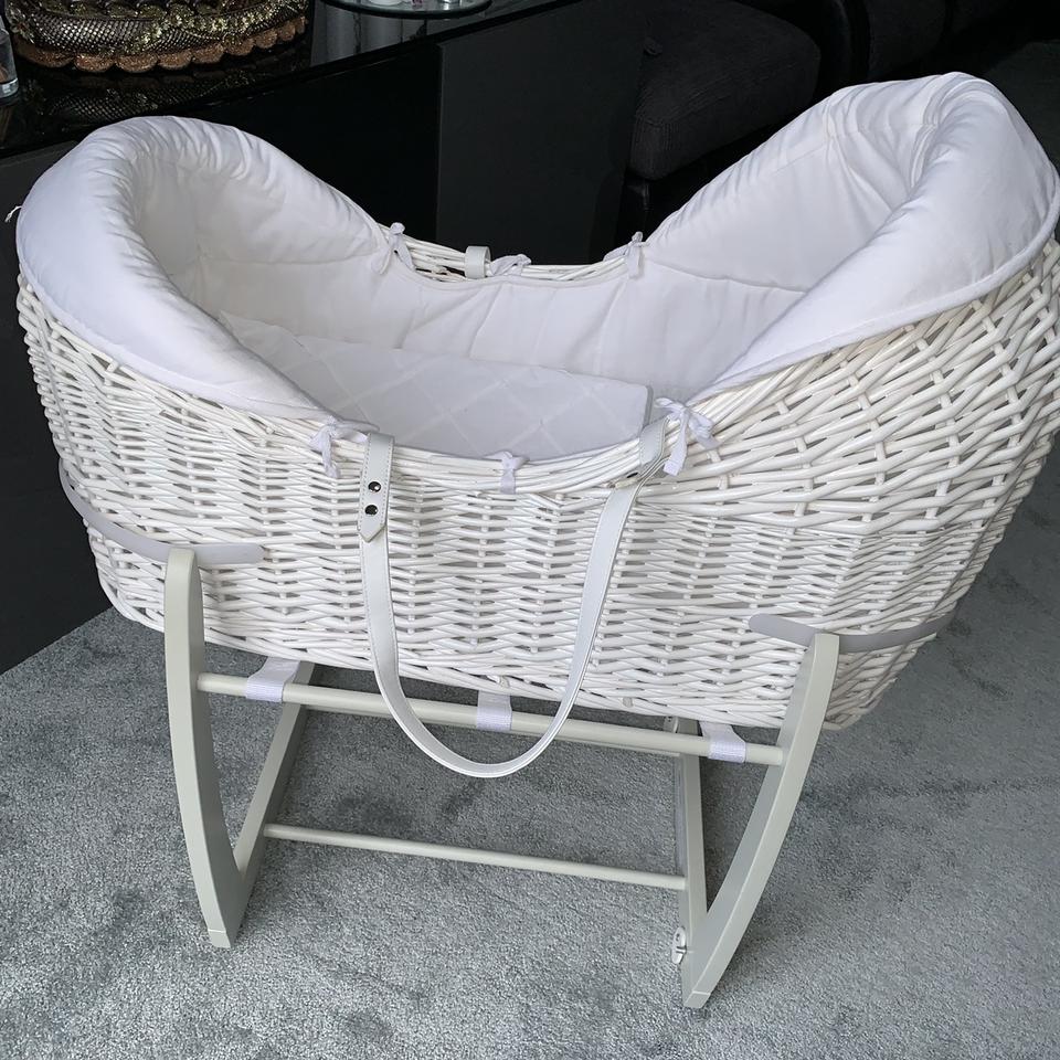 Mamas and papas cheap wicker moses basket