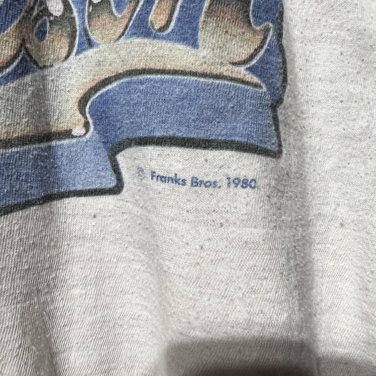 American Vintage Women's White and Navy T-shirt (3)