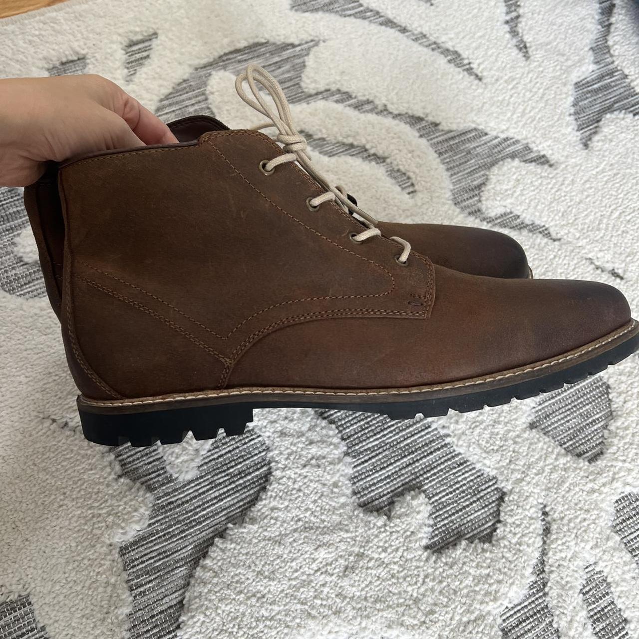 Vince camuto chukka on sale boots