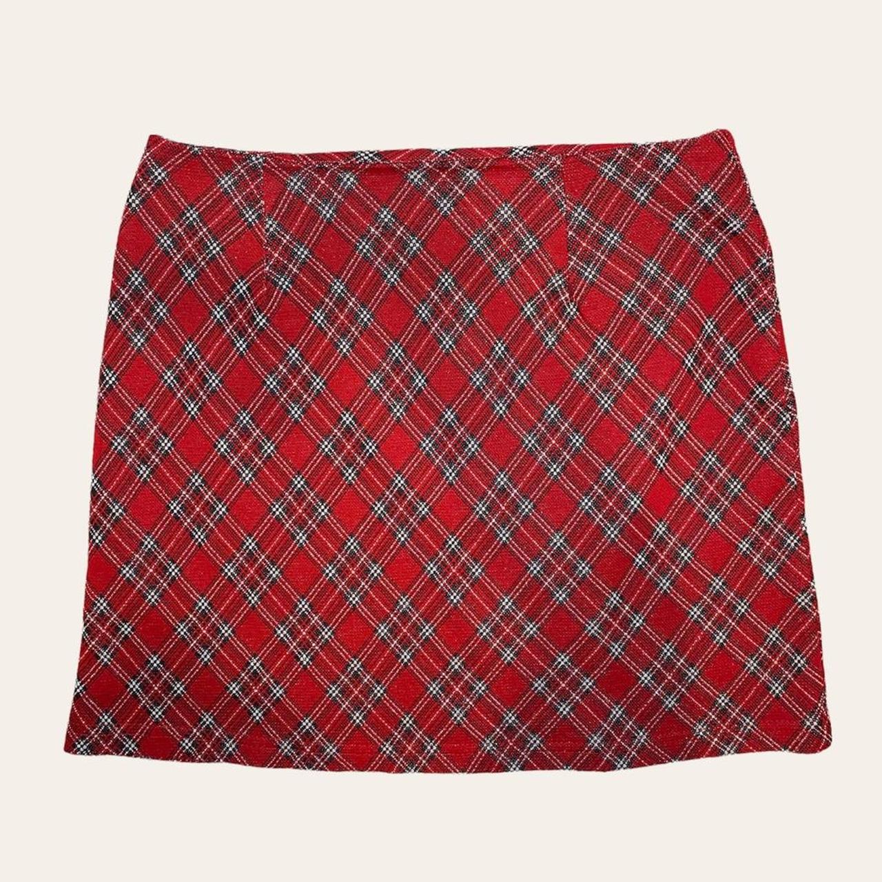 Women's Red and Black Skirt | Depop