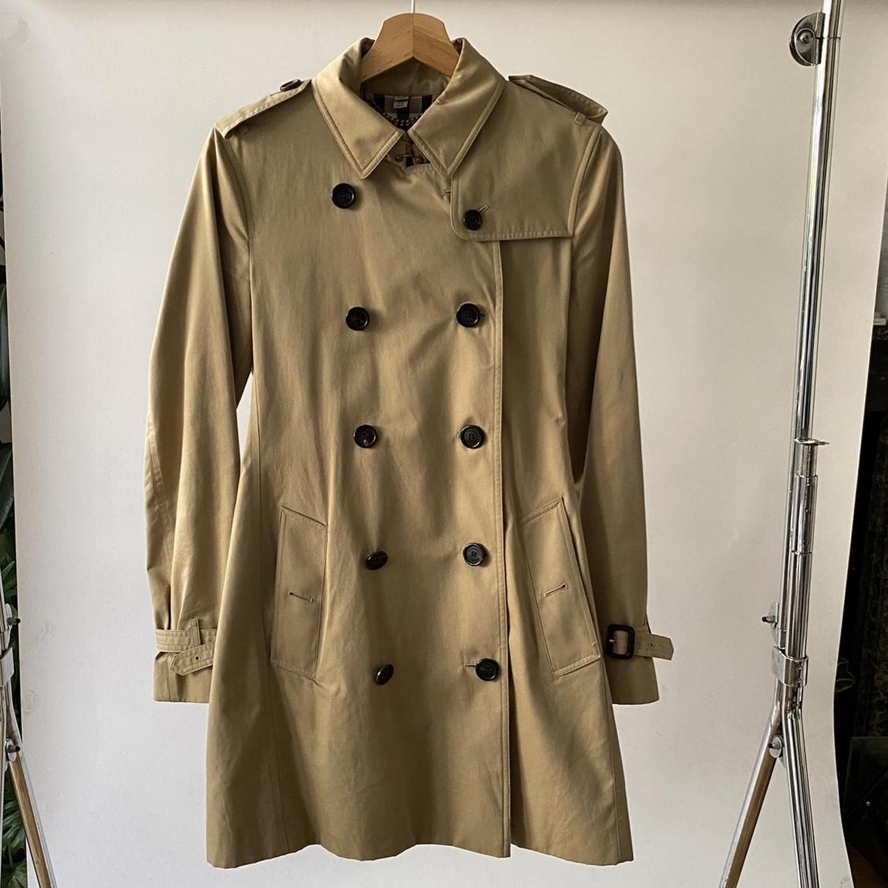 Original Burberry Kensington Trench Coat Size UK 8 - Depop