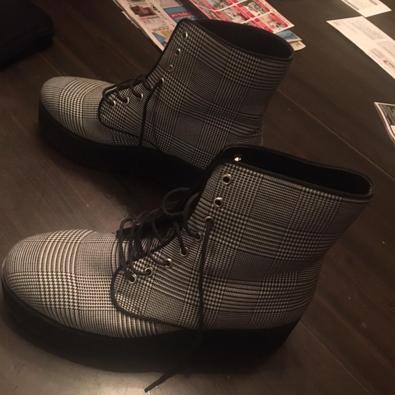 2.5 inch platform booties from Forever 21. Plaid Depop