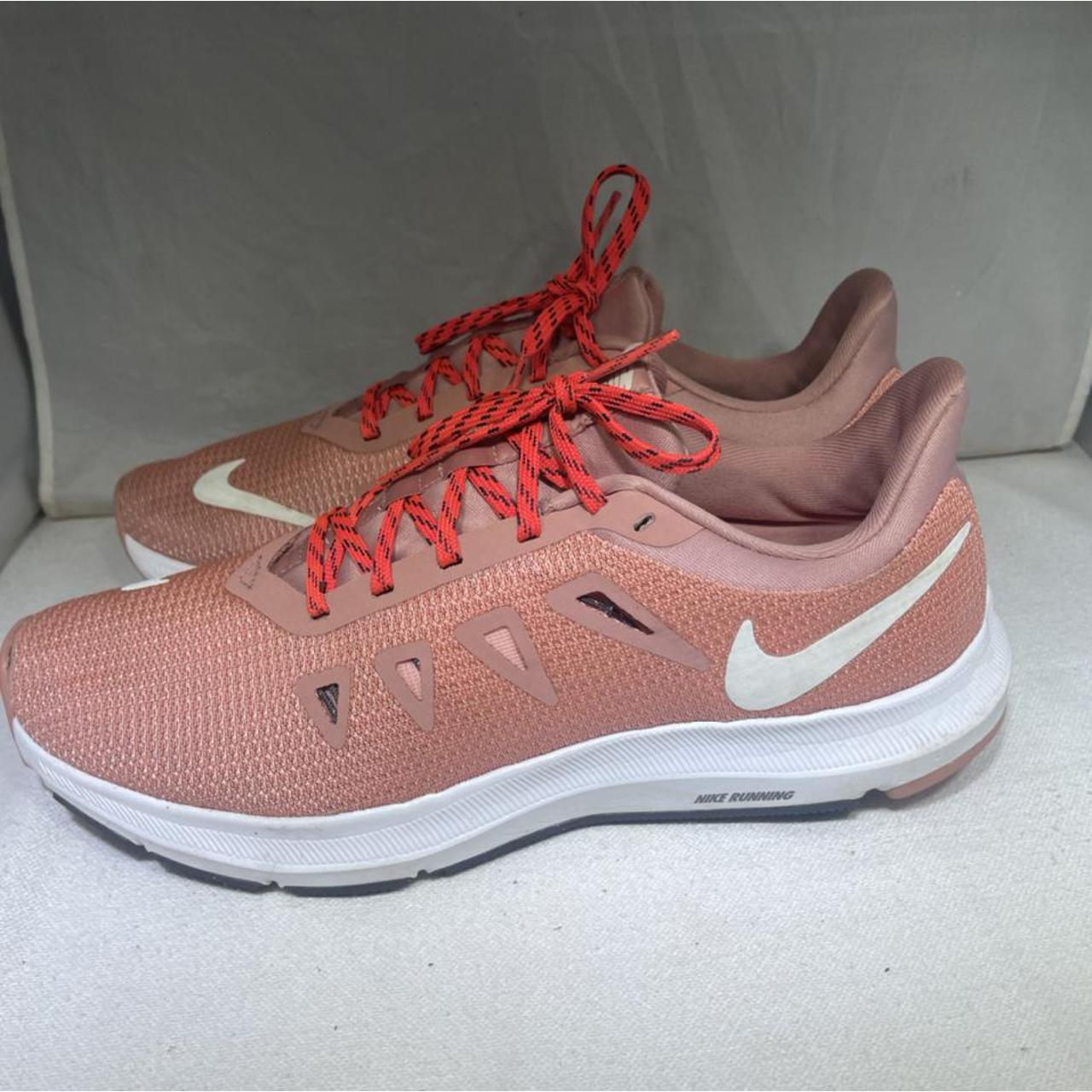 women's nike quest rust pink