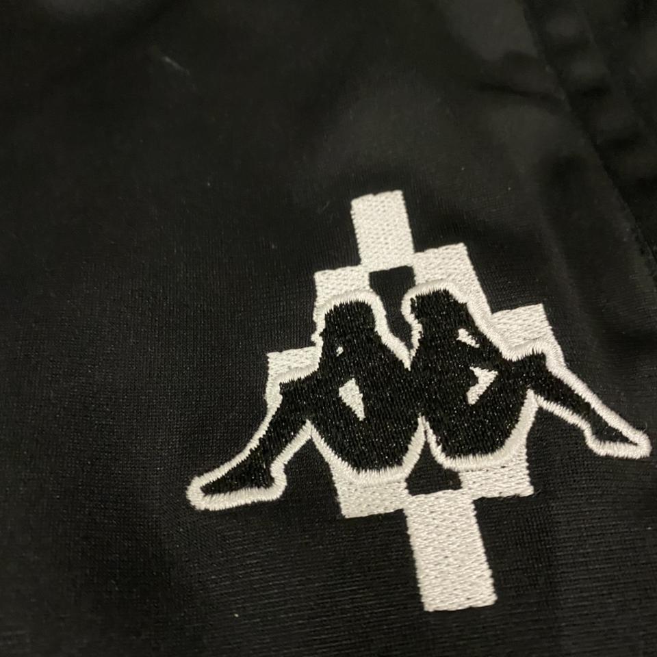 Tuta marcelo burlon hot sale x kappa