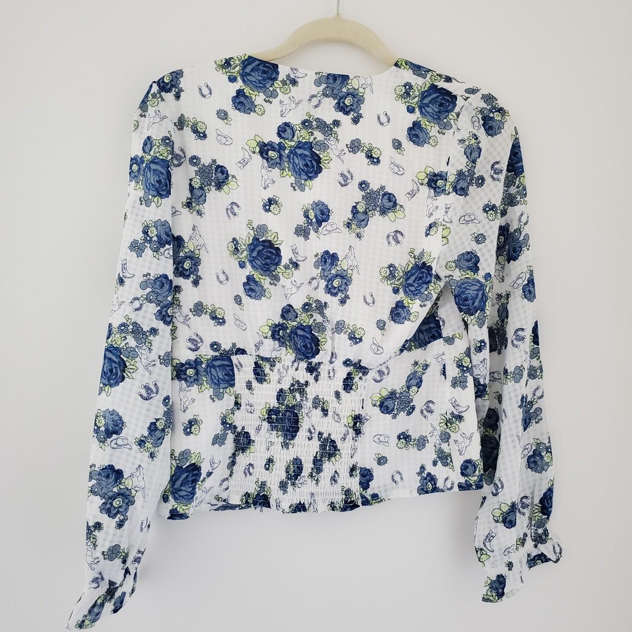 Modcloth blue and white floral blouse with horse... - Depop
