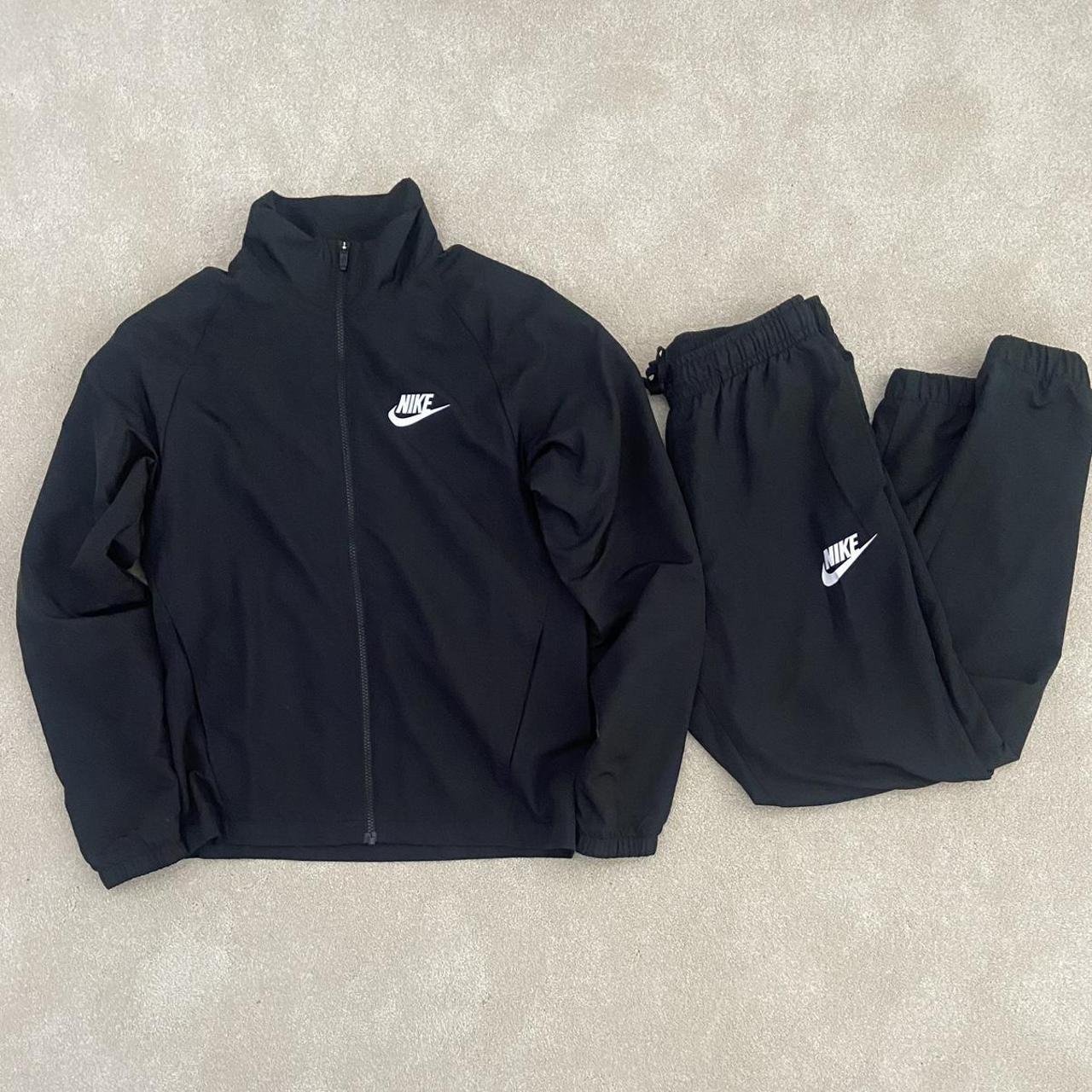 Nike tracksuit mens hot sale 2018