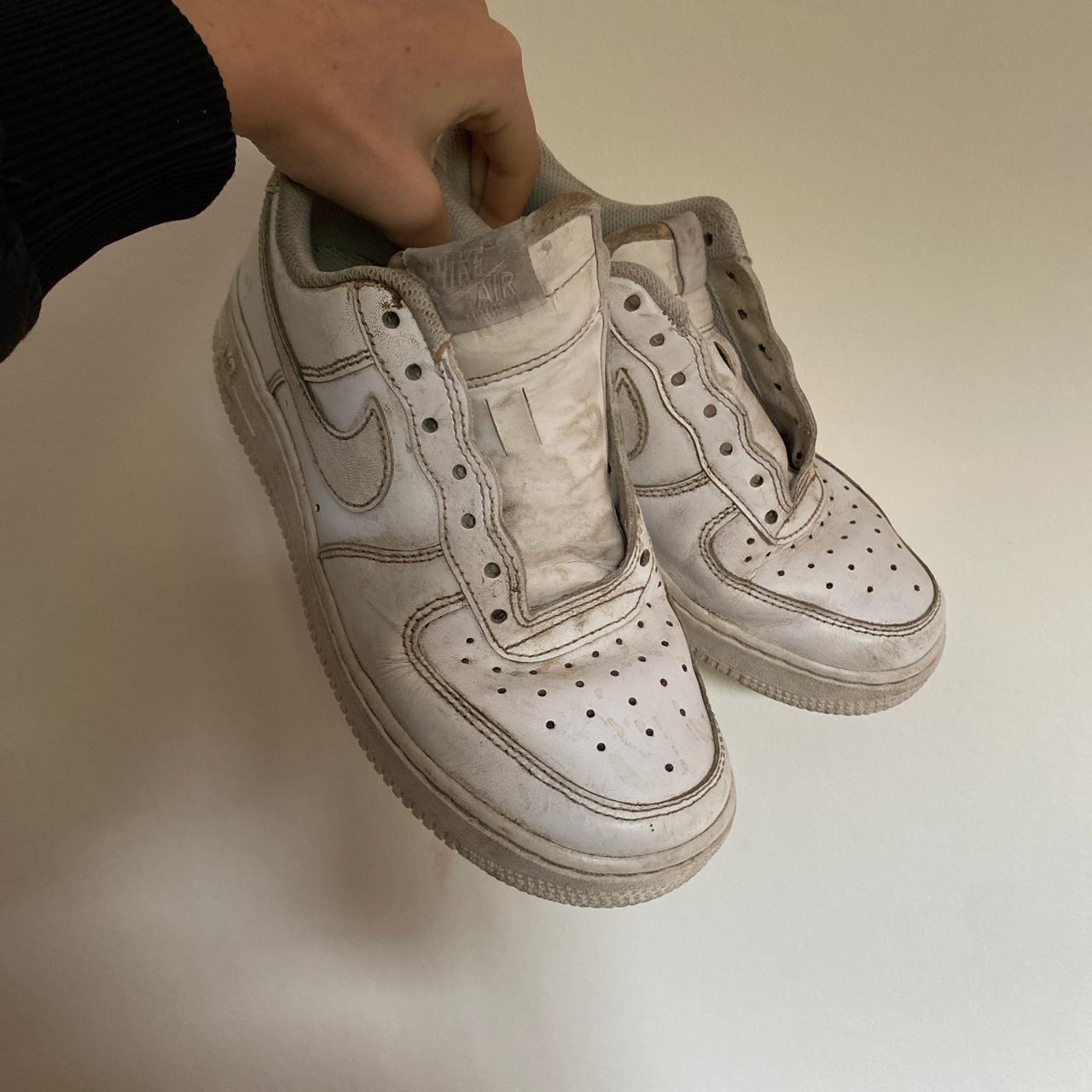 Nike air force 1 no sale laces