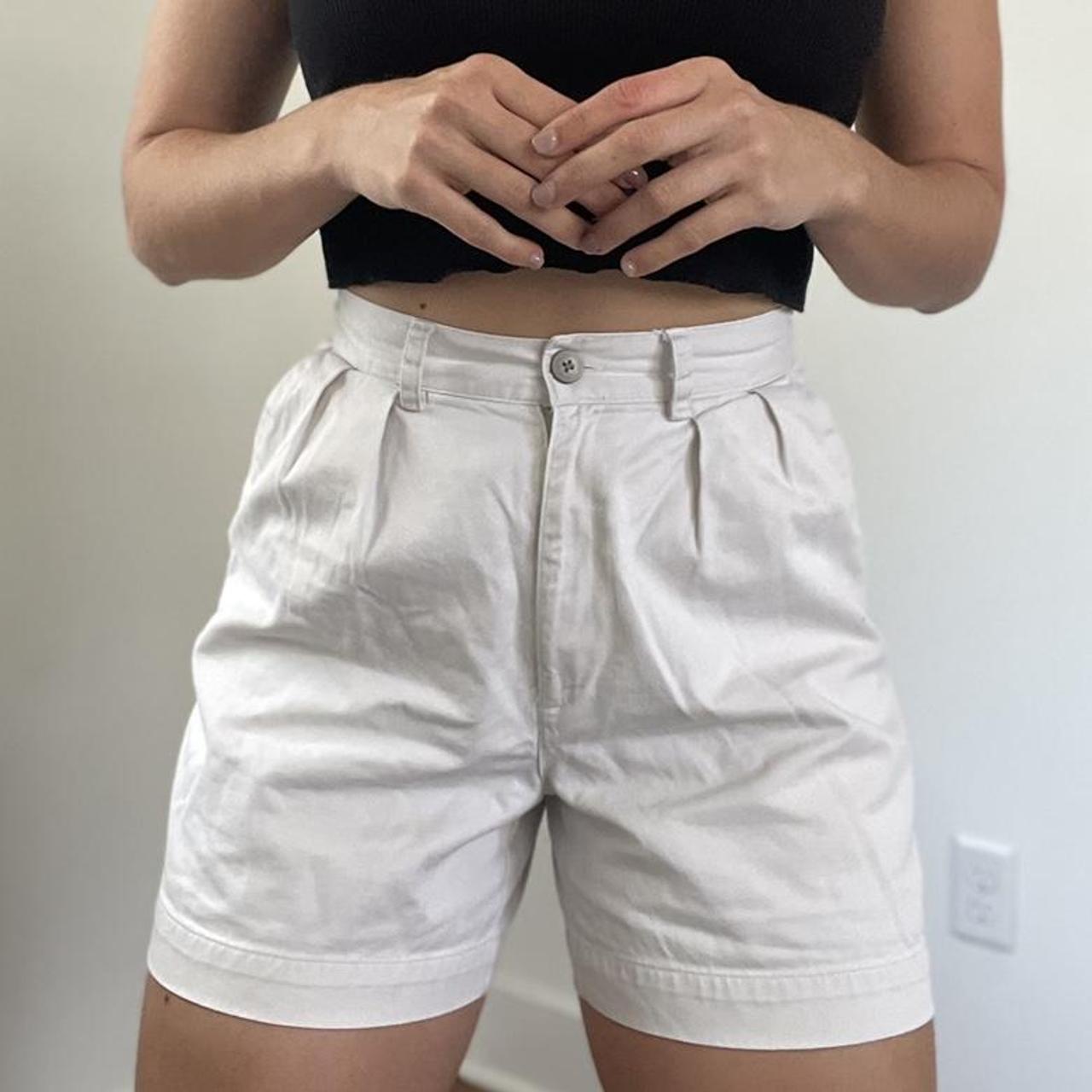 khaki mom shorts