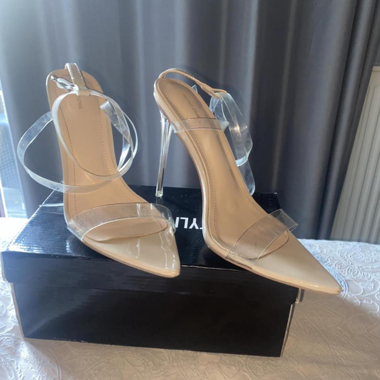 plt nude heels