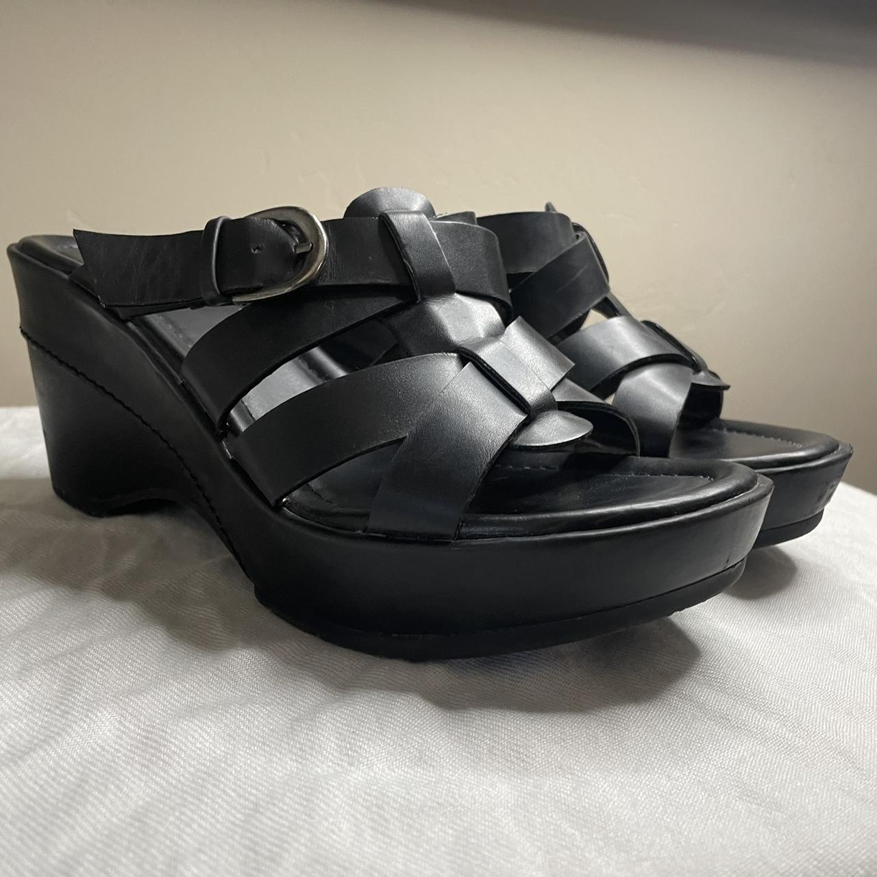 Black platform sandals by union bay, size women’s 8,... - Depop