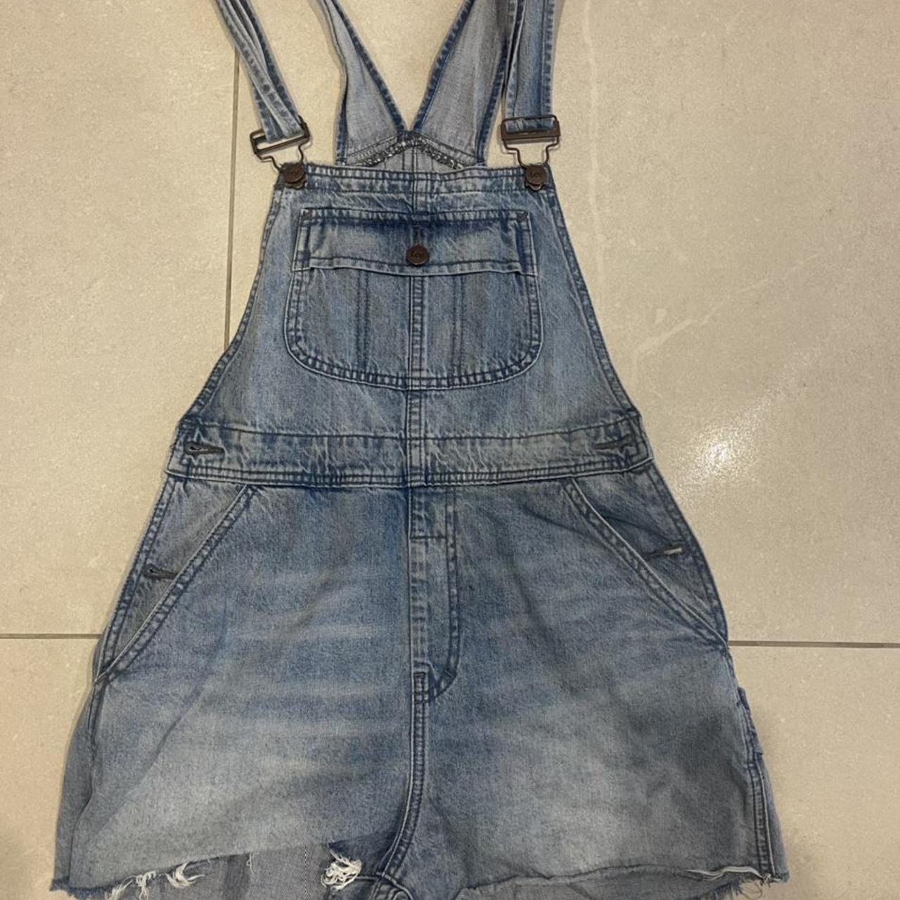 Lee denim short overalls Size 10 Good condition... - Depop