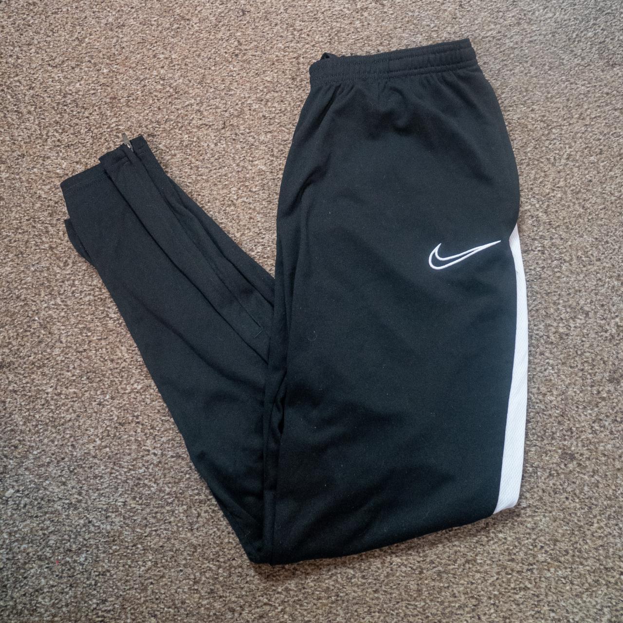 Nike DriFit Skinny Bottoms Pristine Condition,... Depop