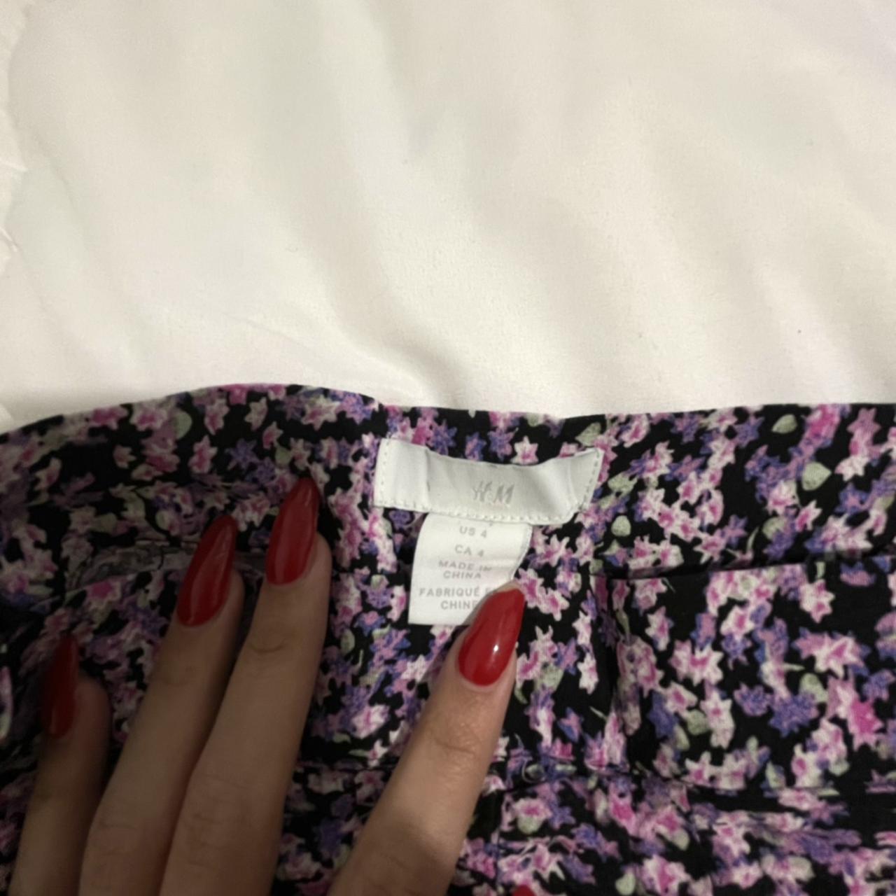 H&M Women's Purple and White Skirt (2)