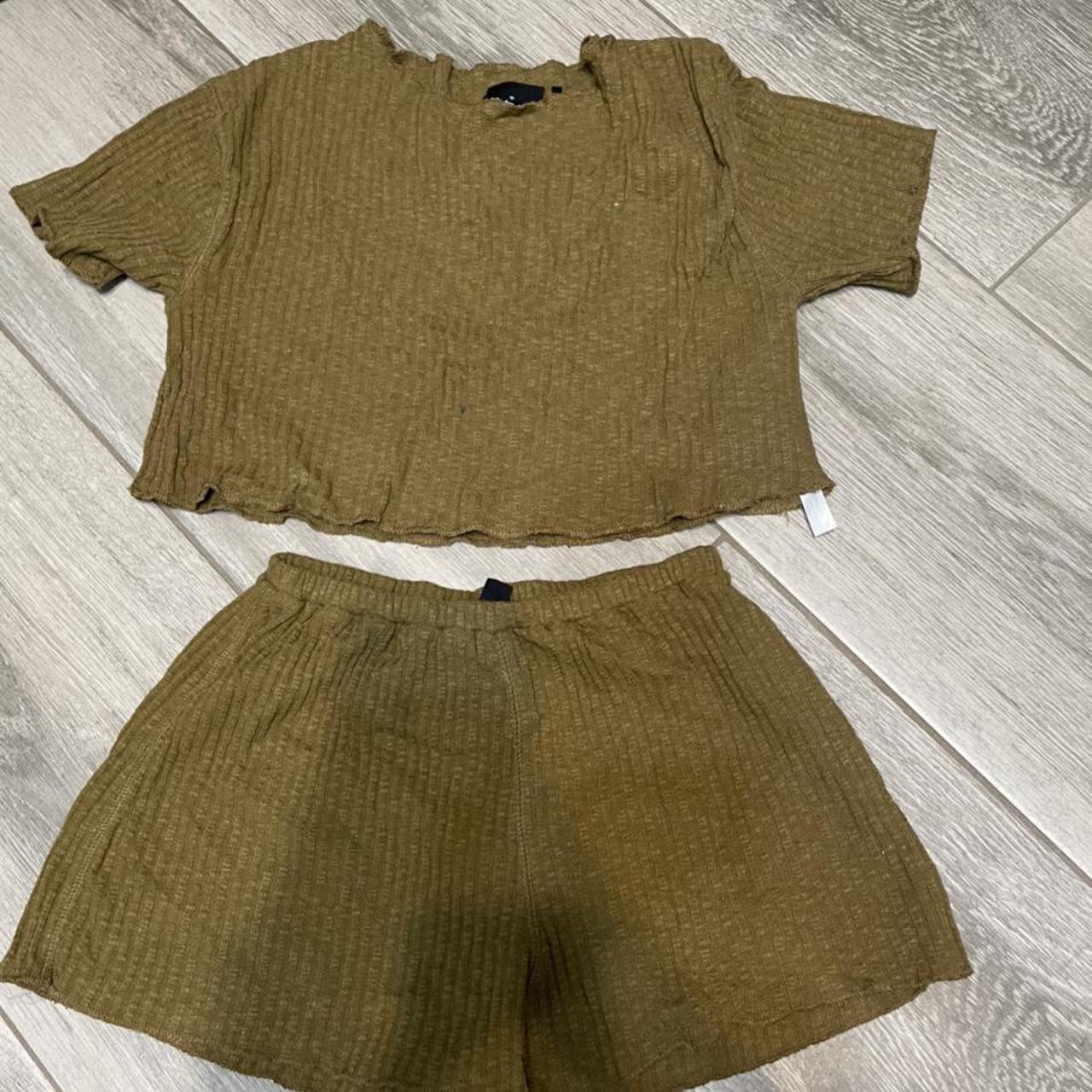 Urban Outfitters Women's Khaki Suit Depop