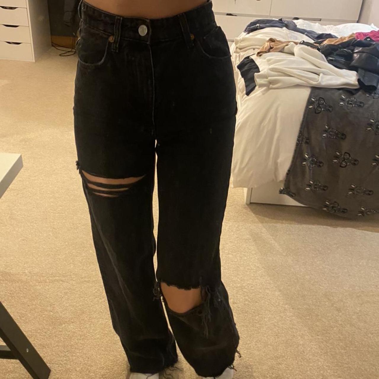 Cute black staright leg zara jeans. Only worn a few... - Depop