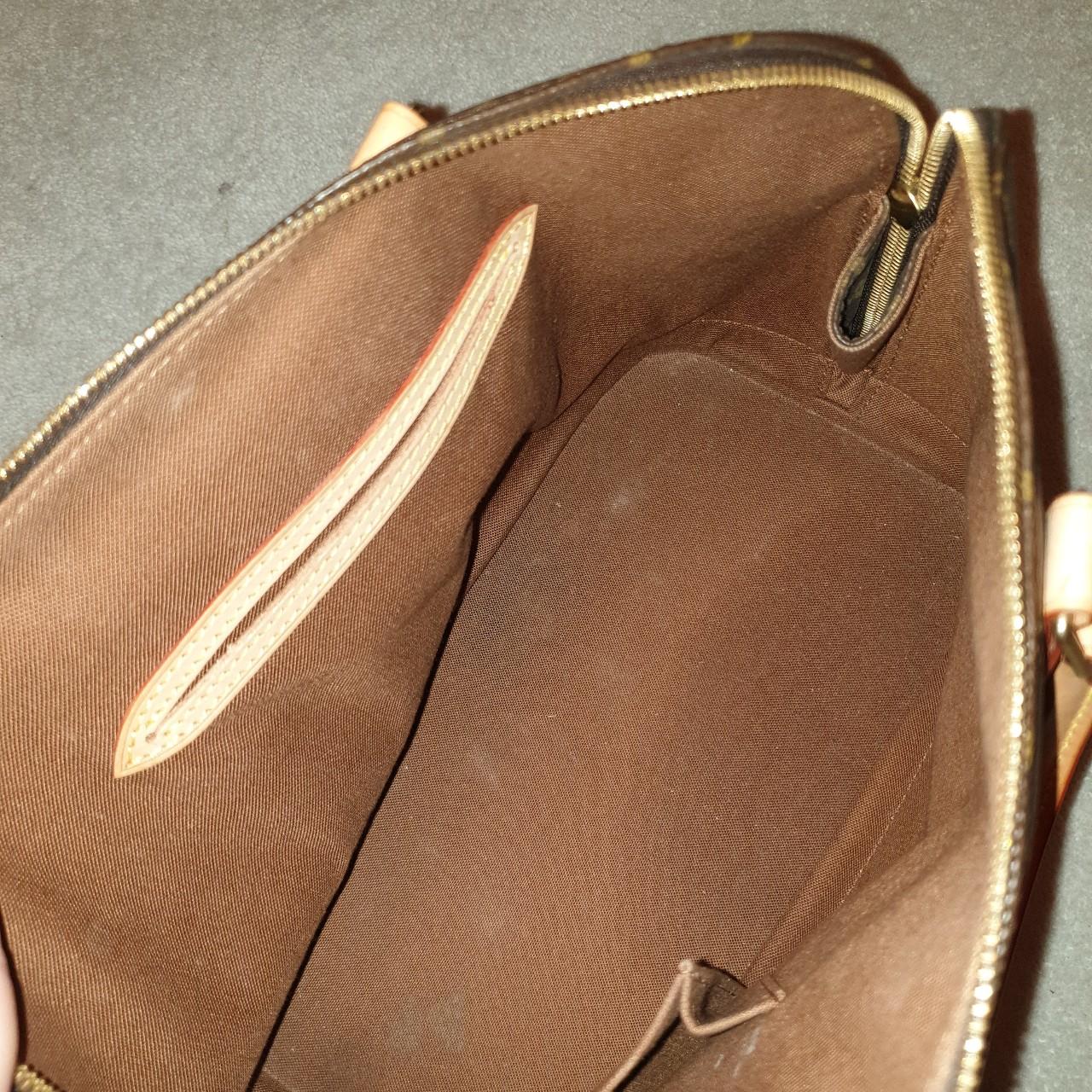 Vintage Louis Vuitton Bag Barely Used!!! Good - Depop