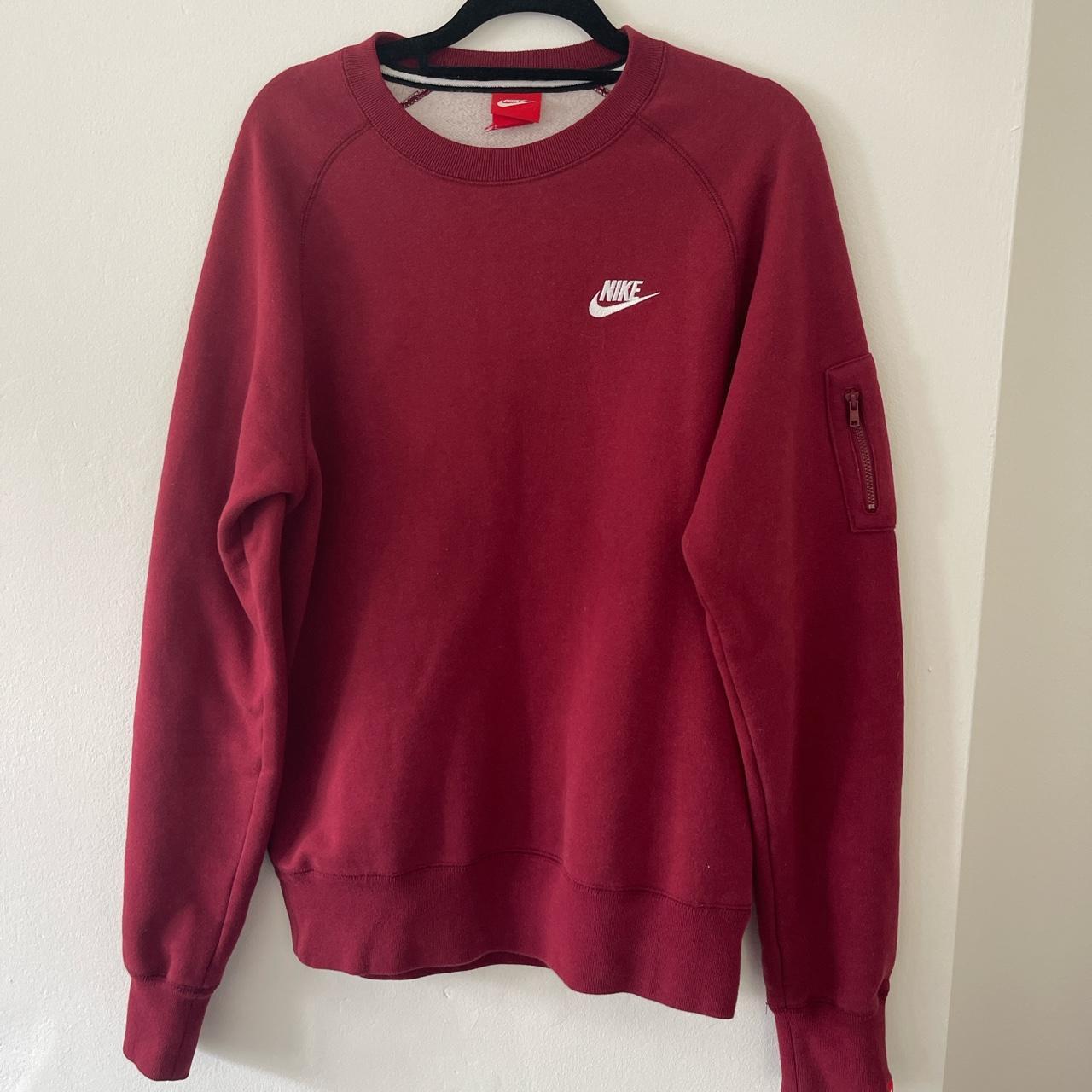 burgundy nike sweatshirt