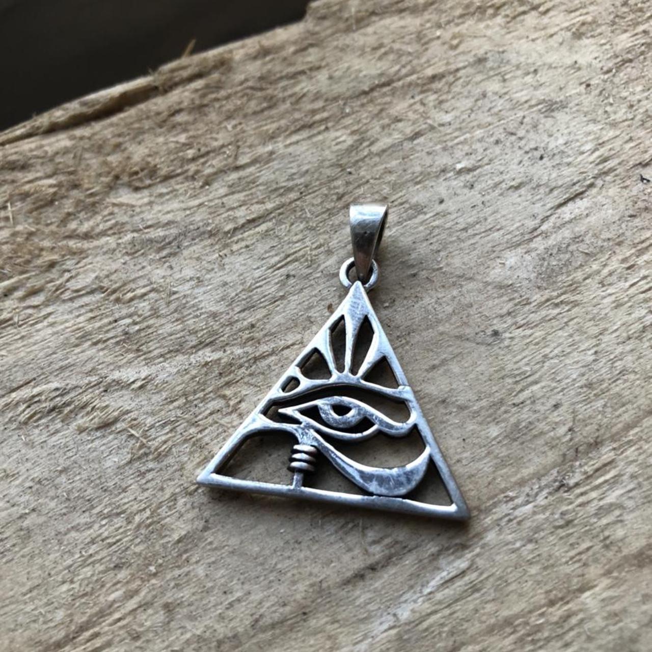 Product Image 2 - Triangular eye pendant 

925 silver

Chain