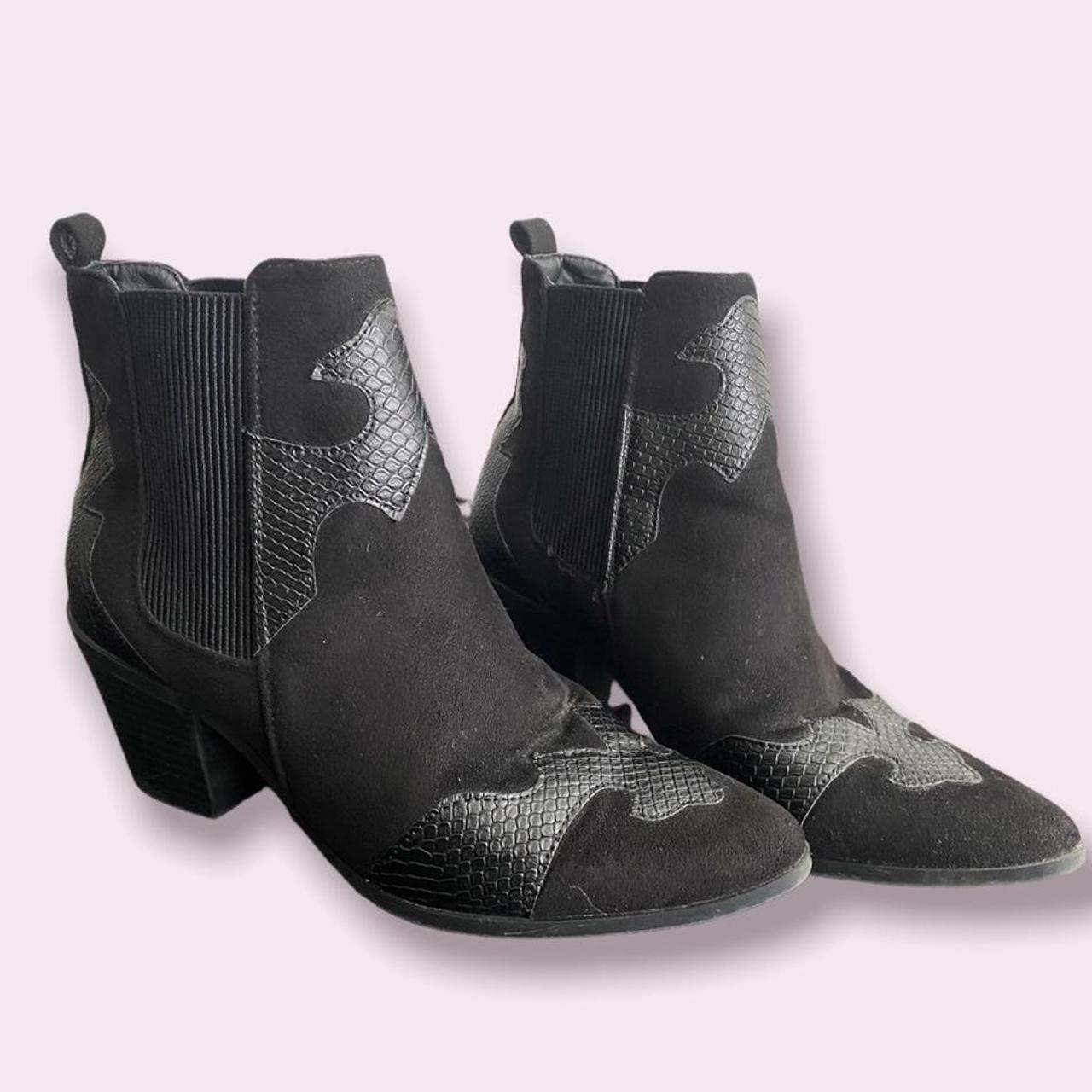 how to style western booties
