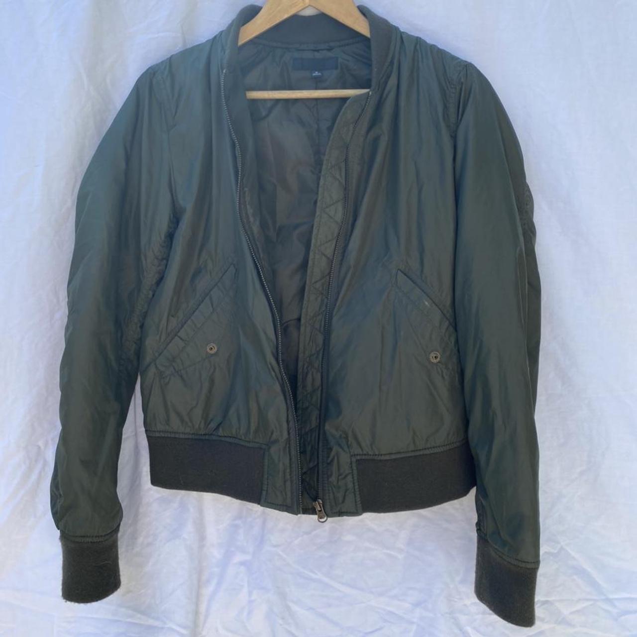 uniqlo green bomber jacket