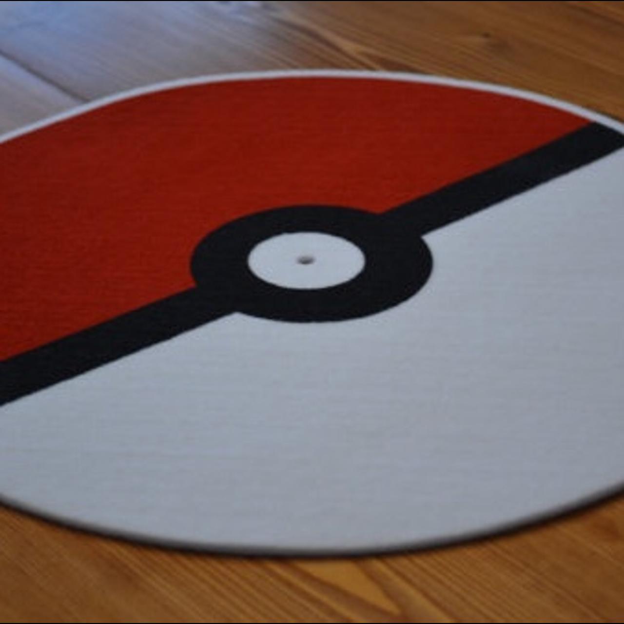 Pokeball rug -  Italia