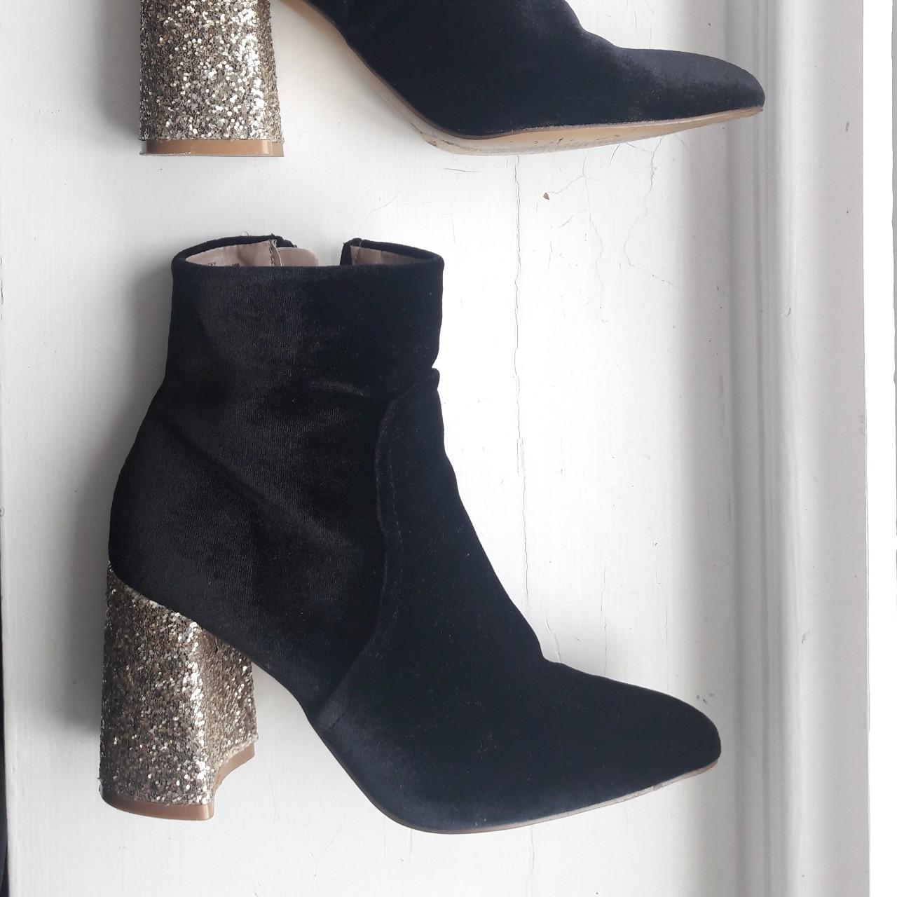 betsey johnson velvet boots