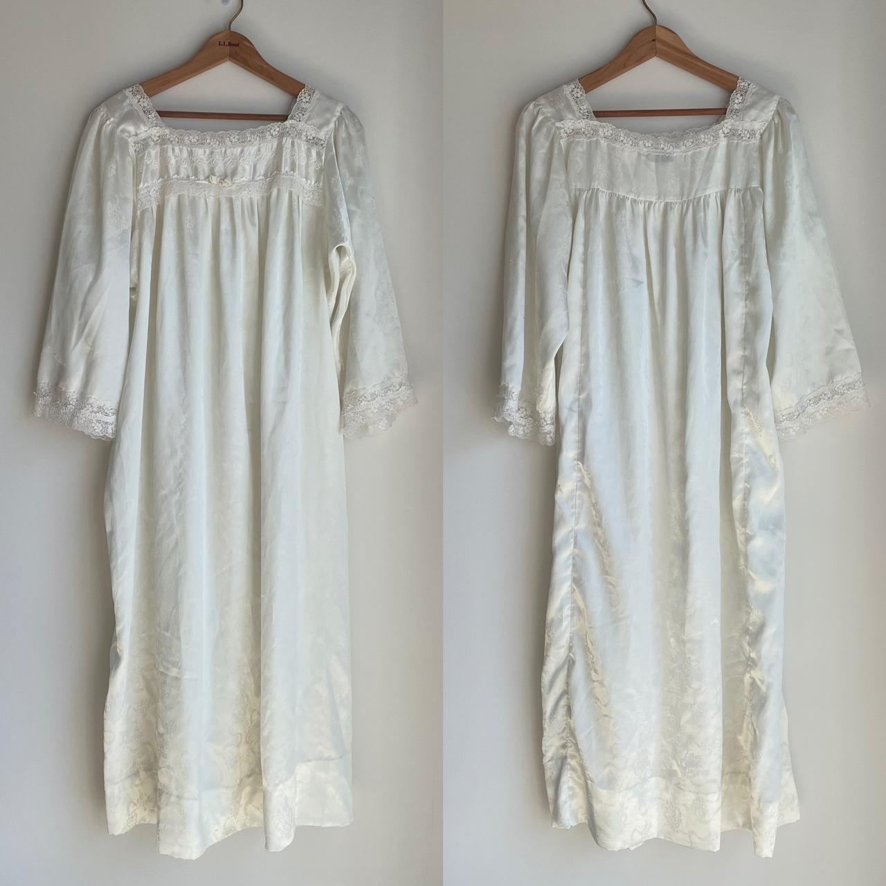 🤍VINTAGE CHRISTIAN DIOR NIGHTGOWN🤍 in absolute... - Depop