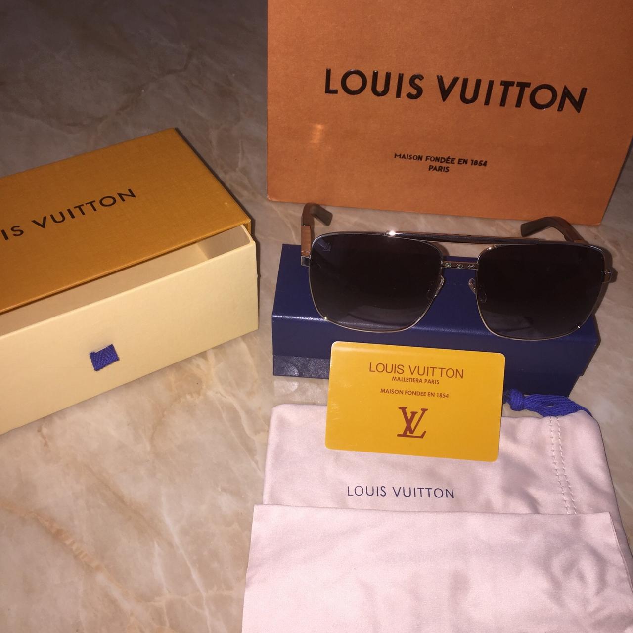 Louis Vuitton silver Attitude Sunglasses Showpiece