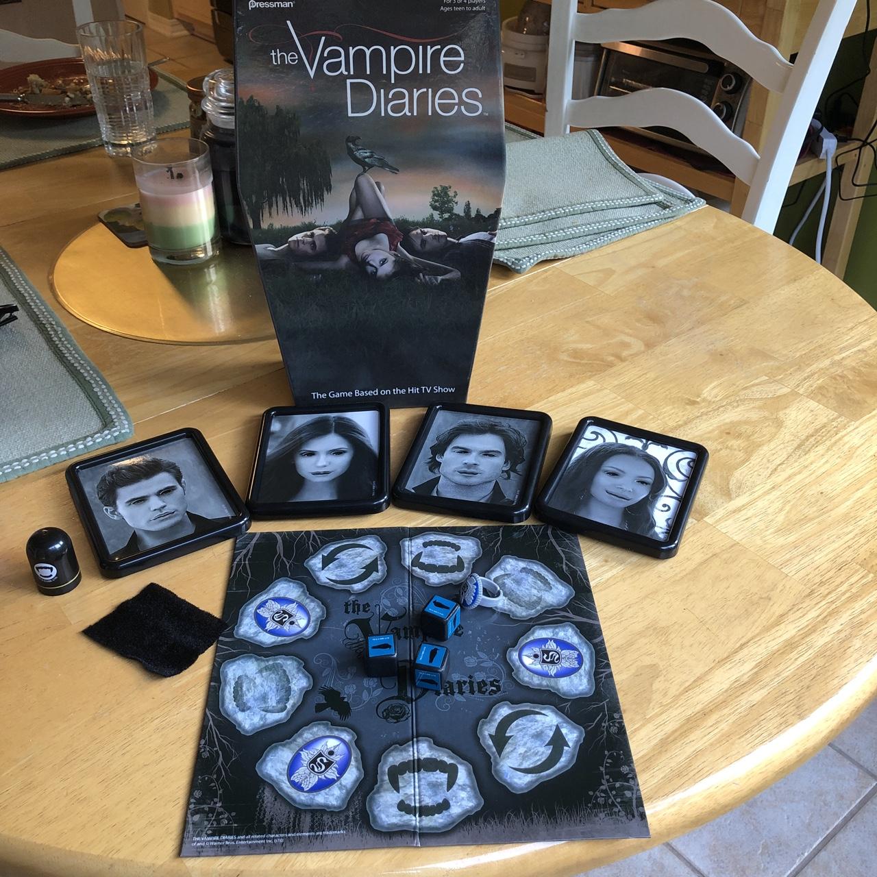 Collectible coffin box Vampire Diaries board game!...