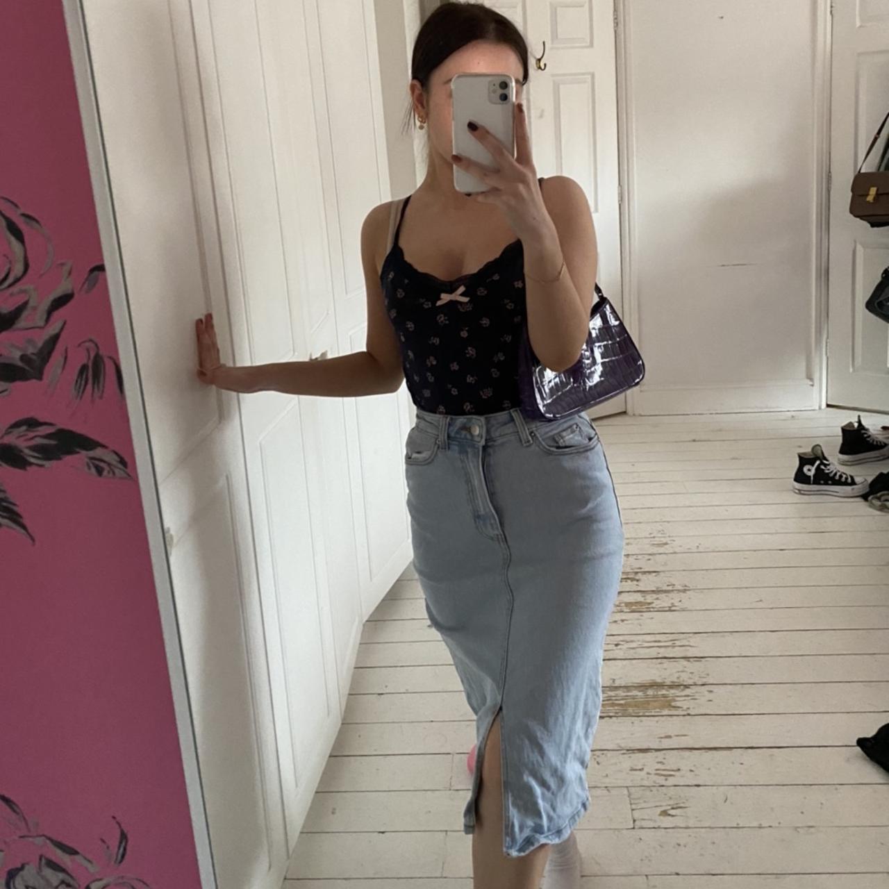 depop midi skirt