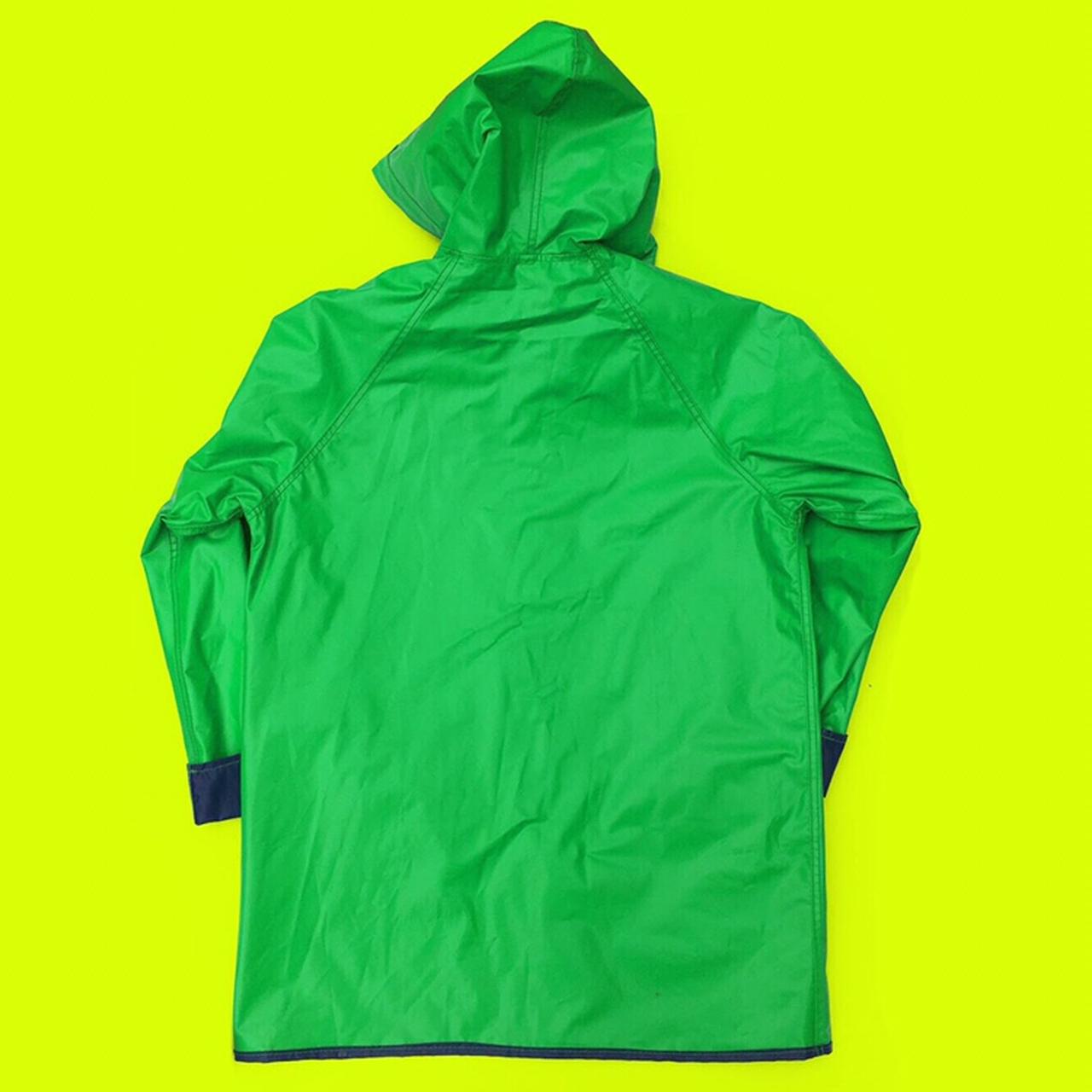 Kelly hot sale green raincoat