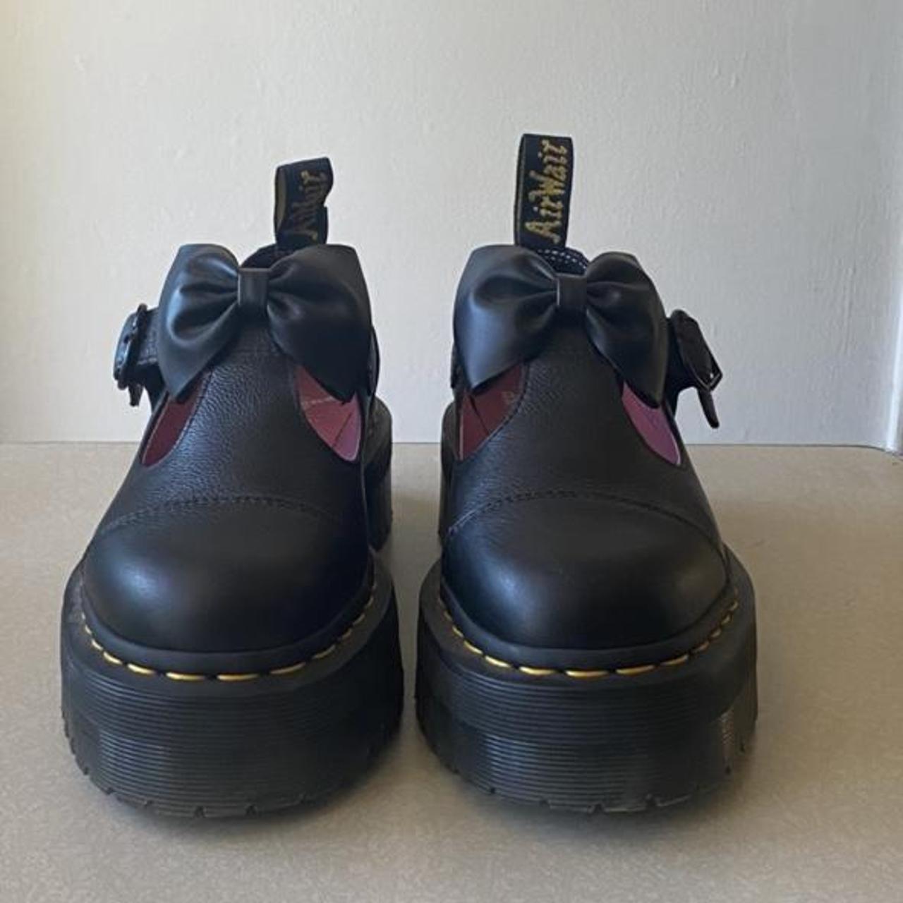 Lazy oaf doc top martens size 6