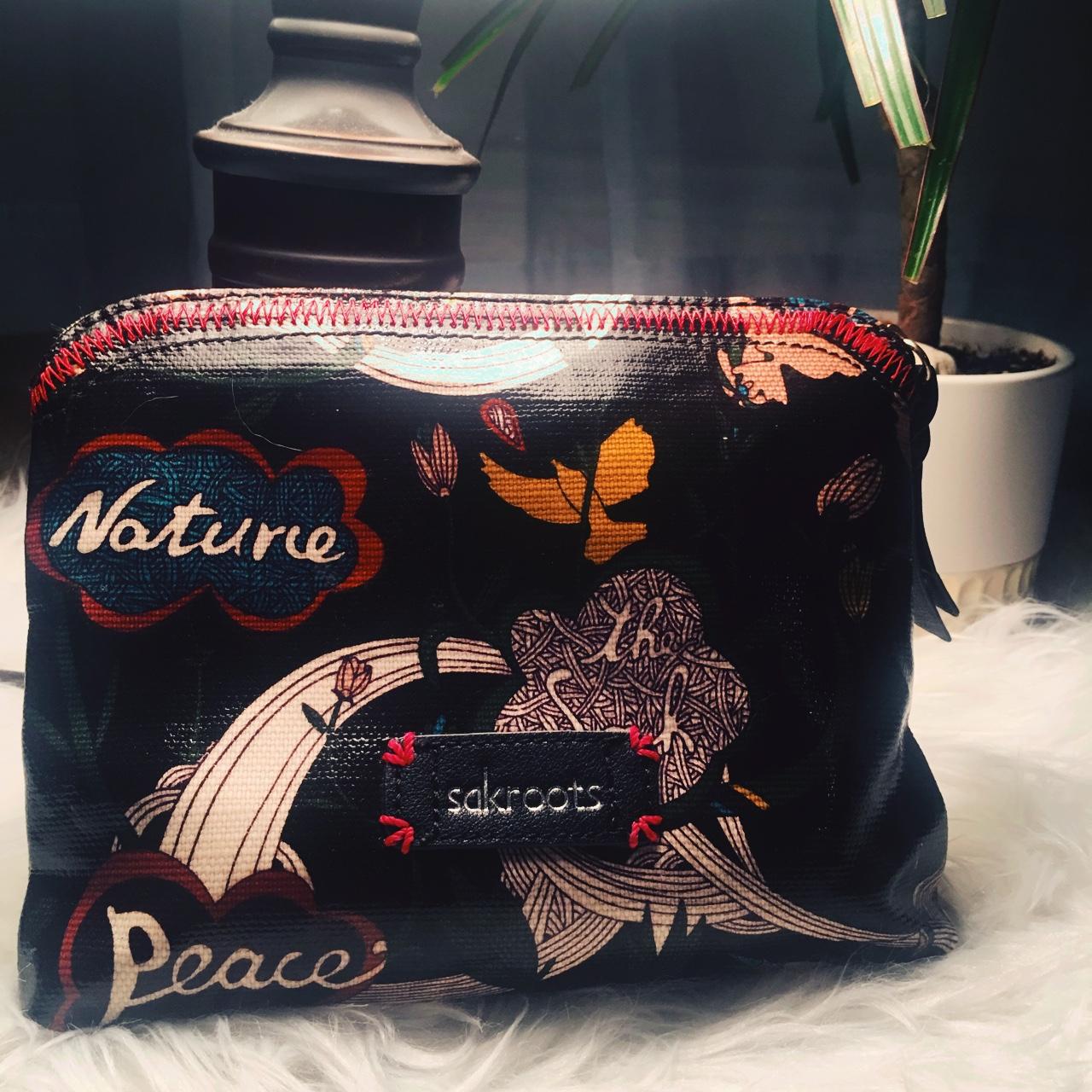 Sakroots makeup outlet bag