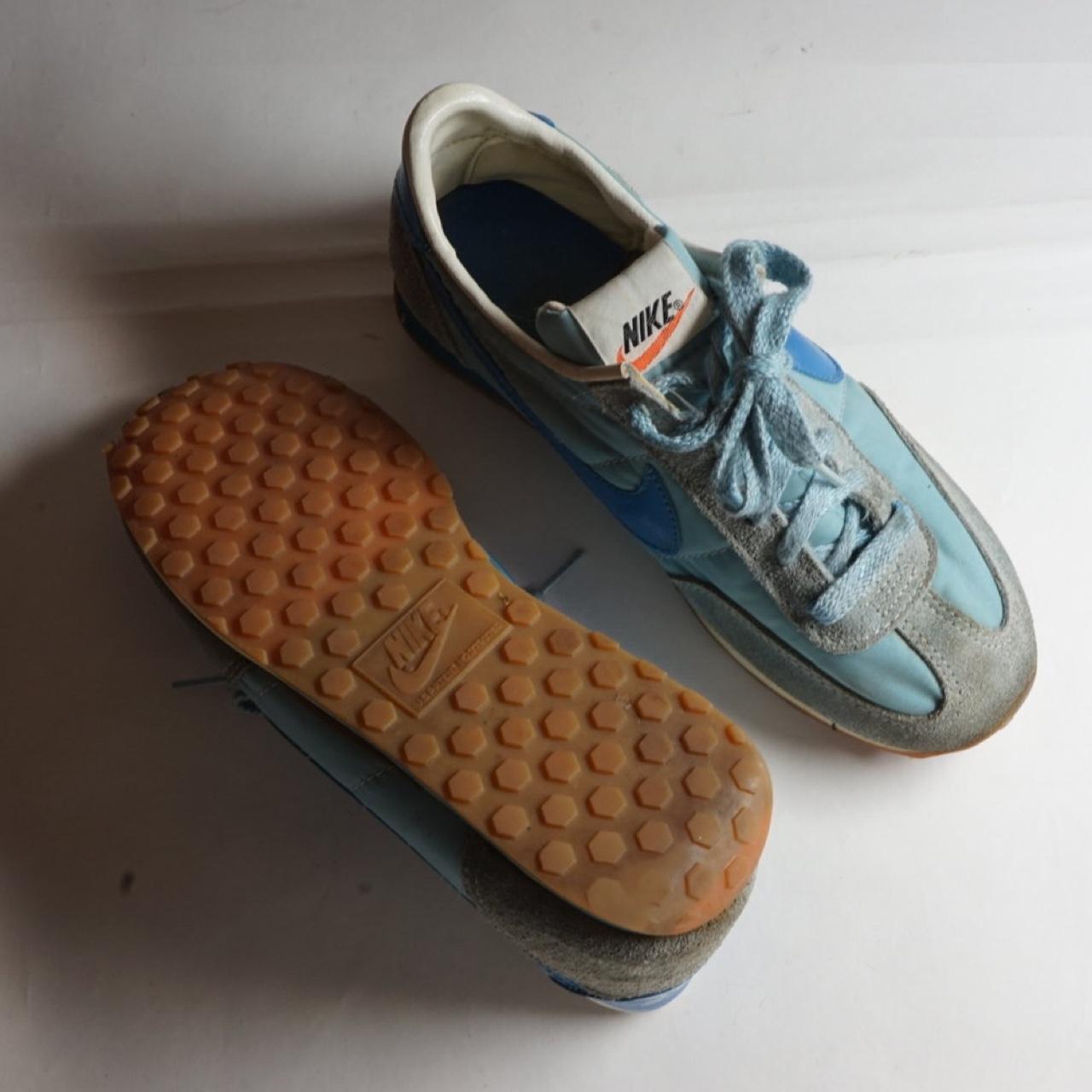 Vintage 1980s Nike Lady Roadrunner Waffle Racer