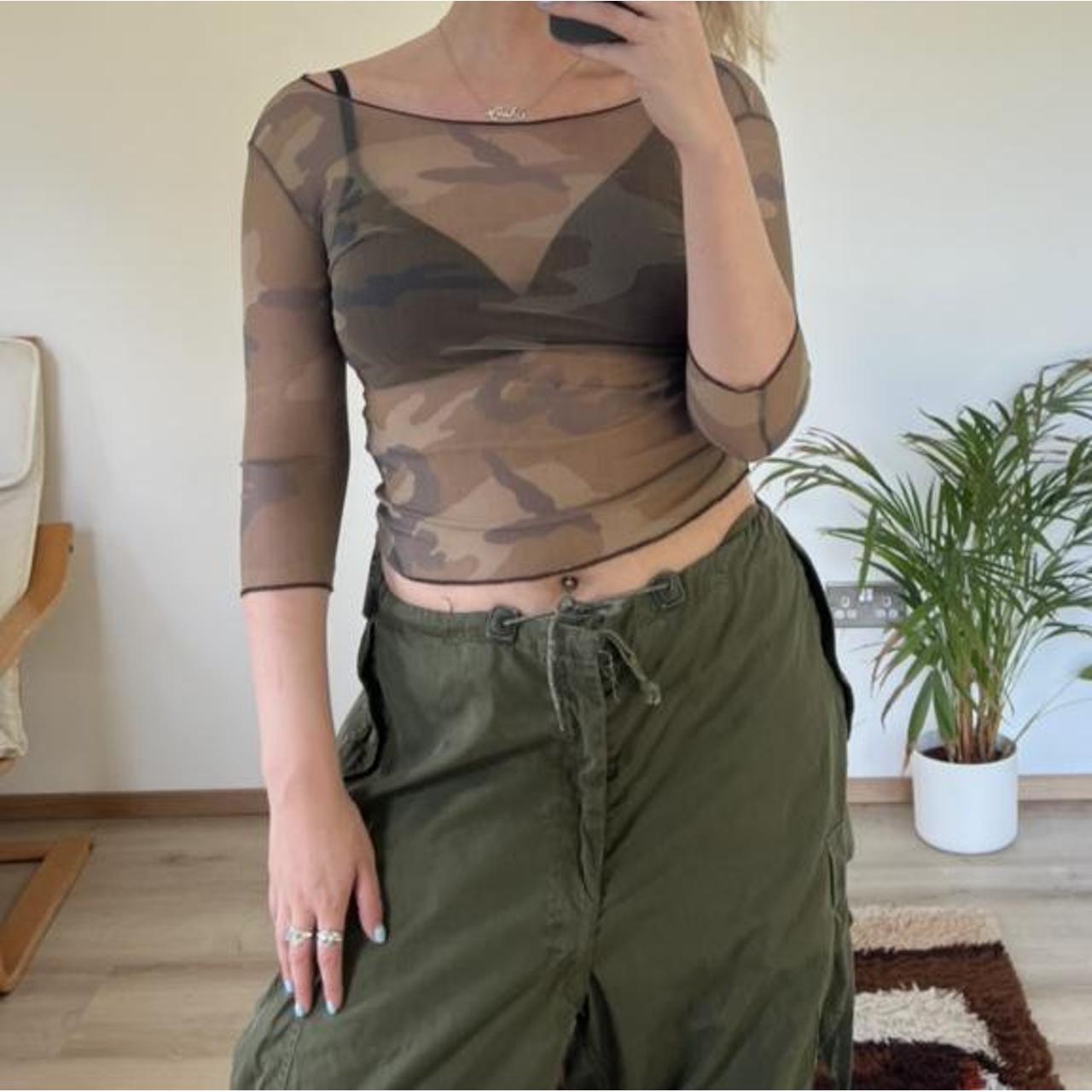 Women's Khaki and Green Tshirt Depop