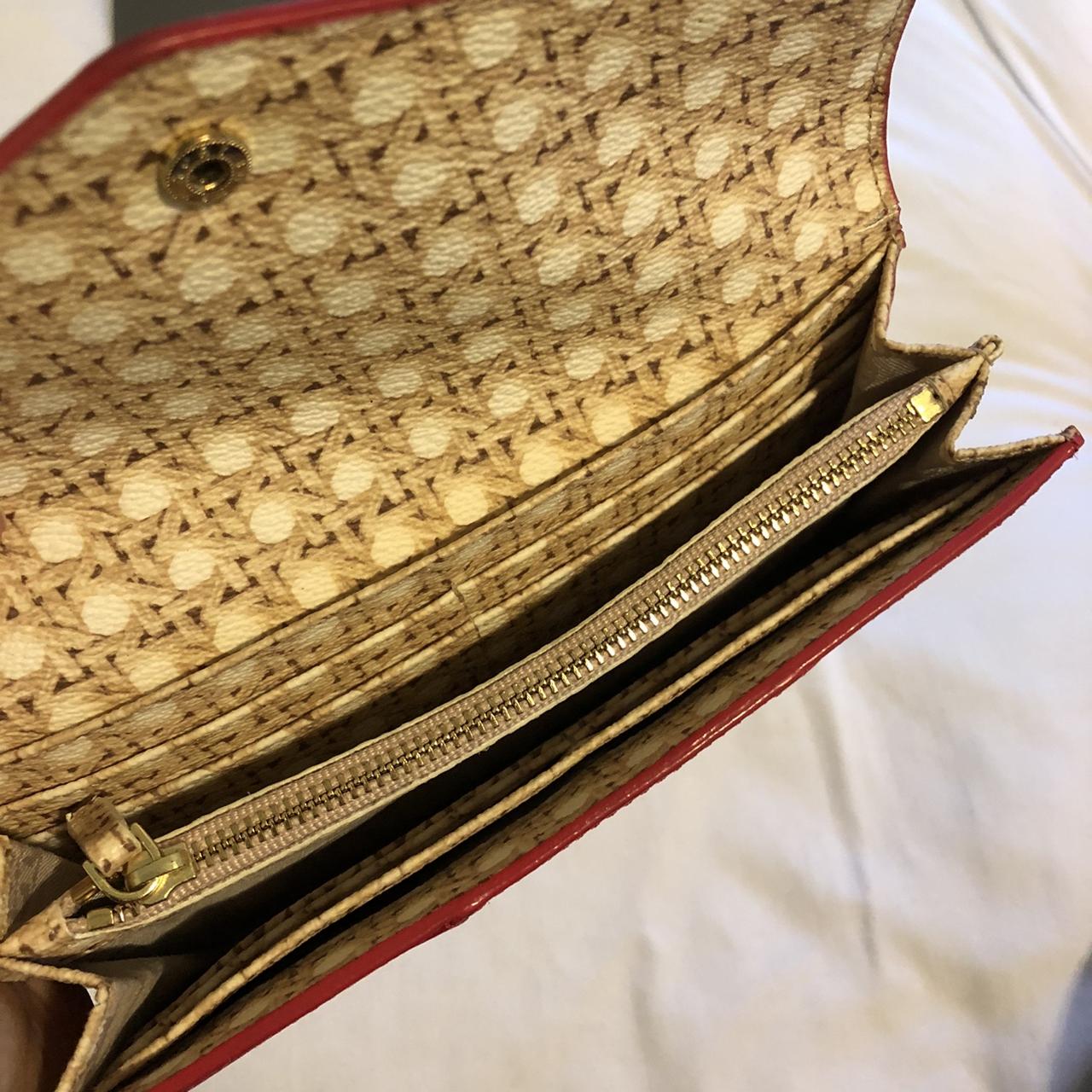 TORY BURCH Robinson Saffiano Envelope Continental - Depop