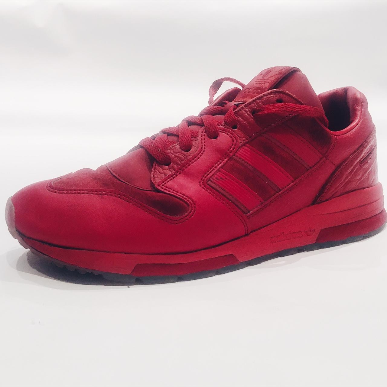 Adidas zx 700 triple red best sale