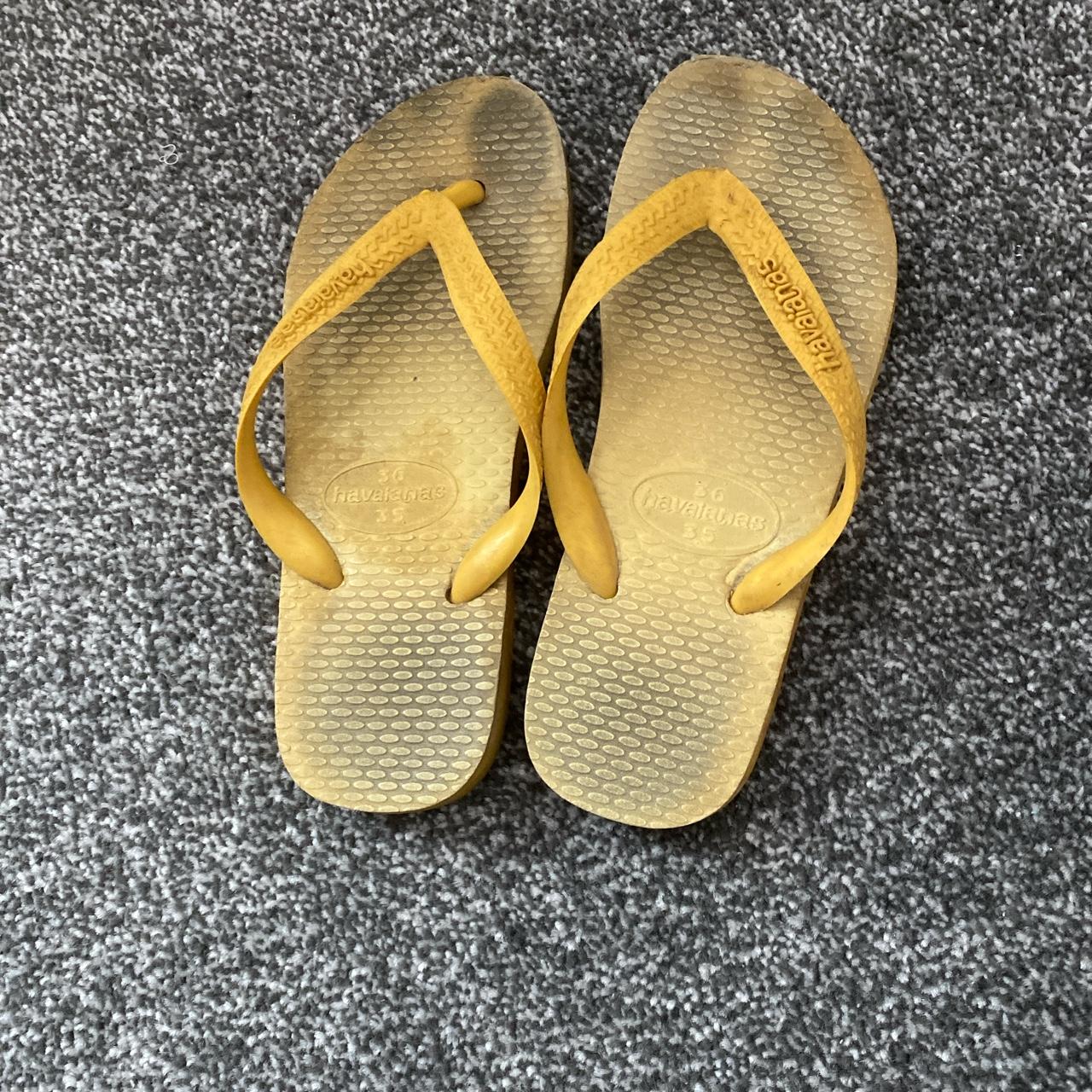 bright pink havaianas