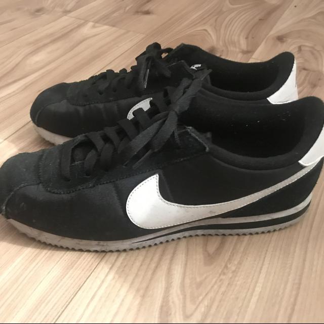 nike cortez too narrow