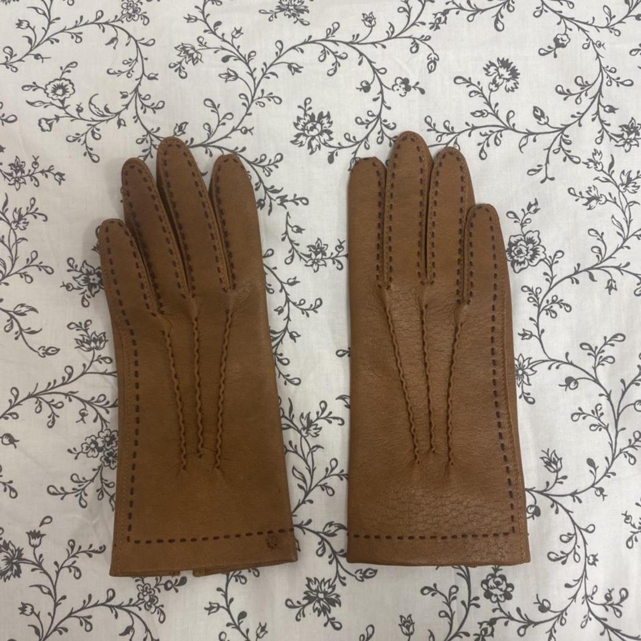 Vintage 1960s leather driving gloves, I am a 6-7 but... - Depop