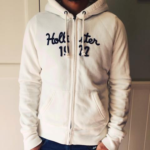 Hollister Hoodie for Sale in Everett, WA - OfferUp